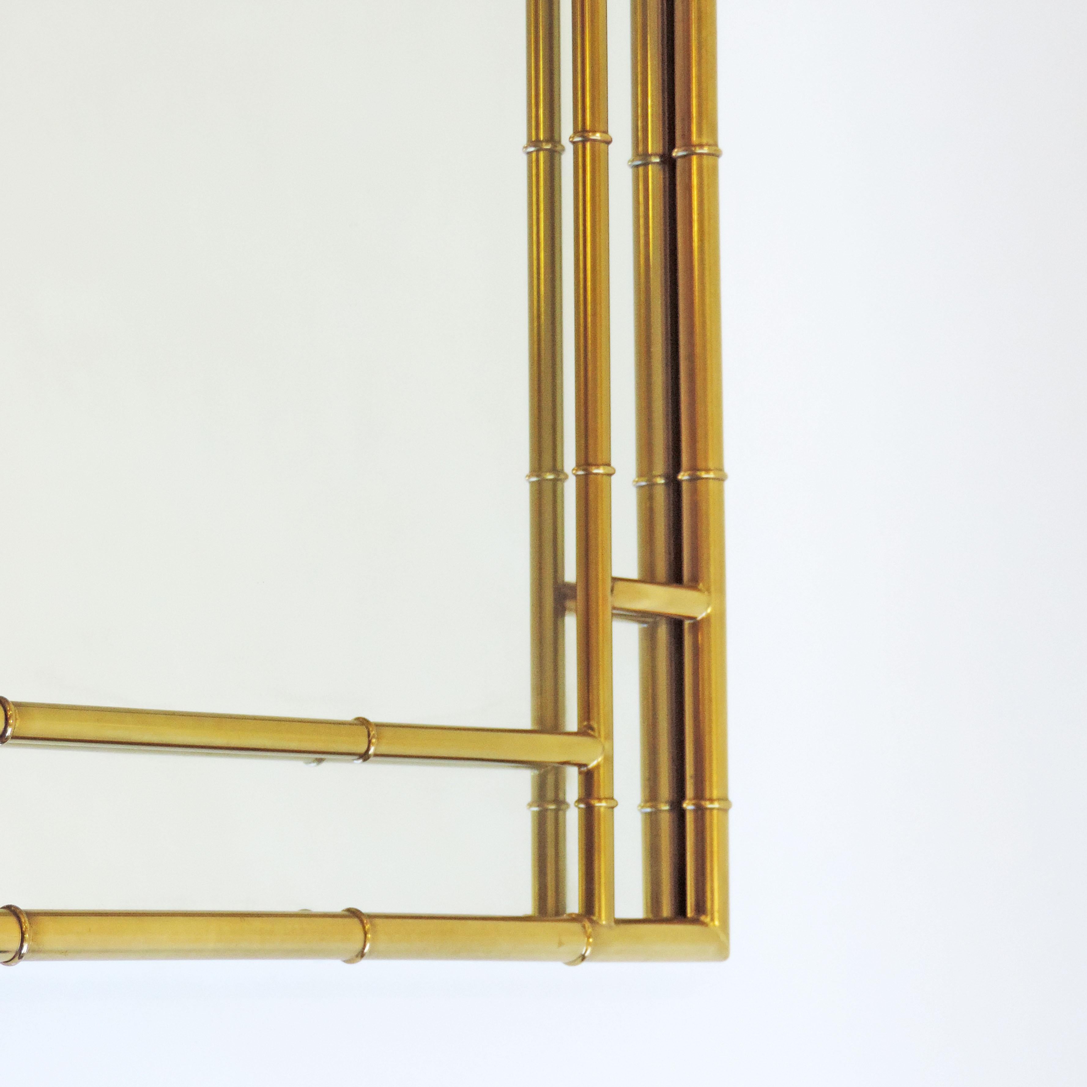  Large Brass Bamboo Wall Mirror, Italy 1970s In Good Condition For Sale In Milan, IT