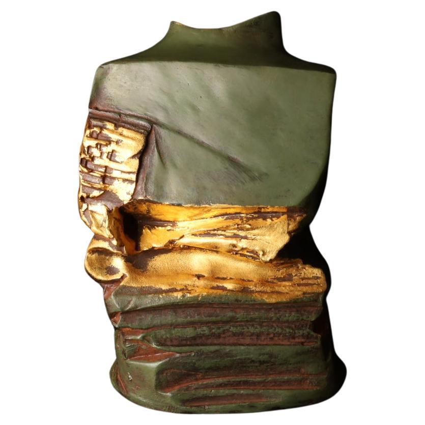 Spettacolare vaso in bronzo di Ikeda Masuo, uno dei migliori artisti del metallo del XX secolo.