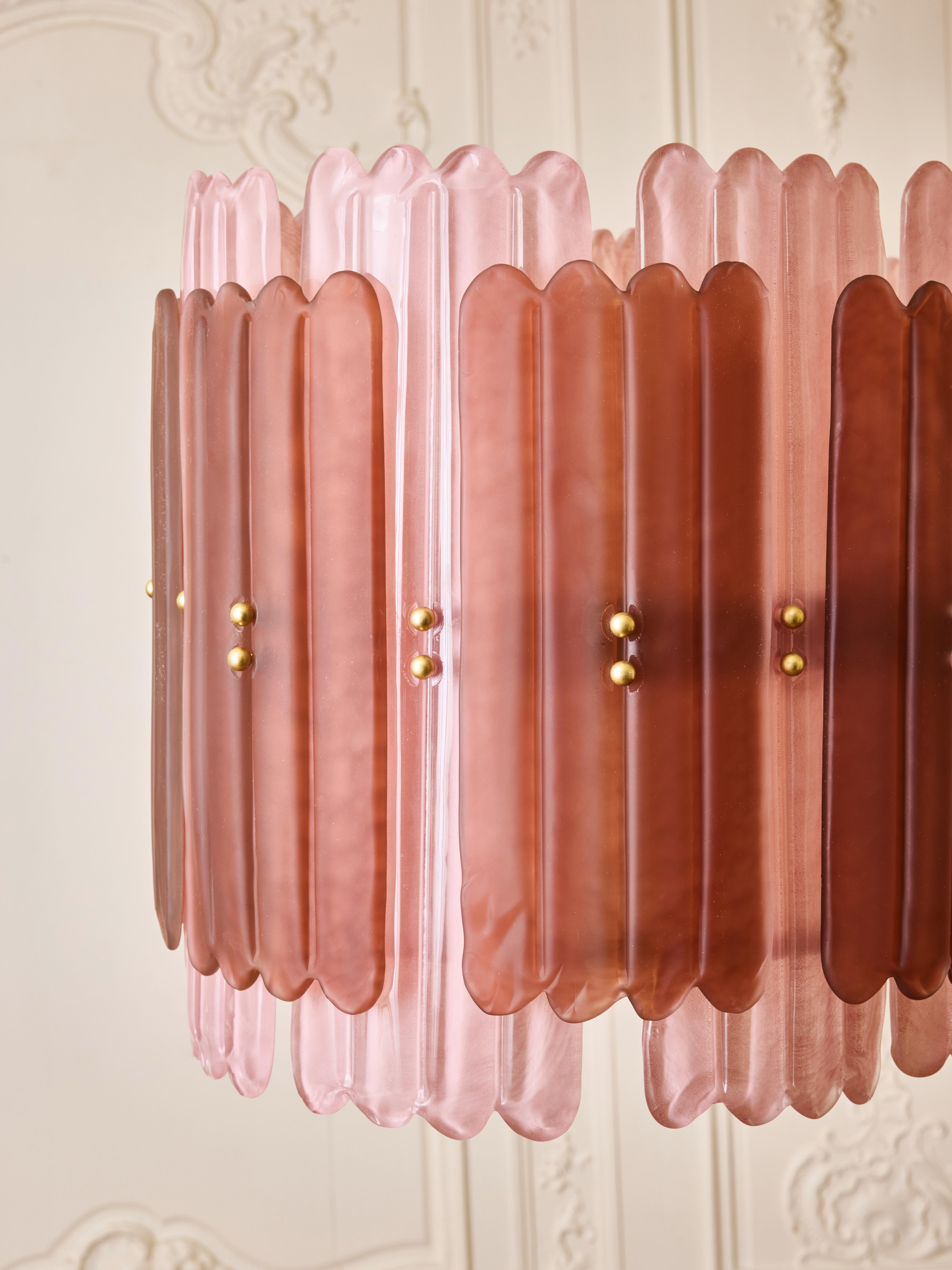 Contemporary Spectacular chandelier in pink tinted Murano glass by Studio Glustin For Sale