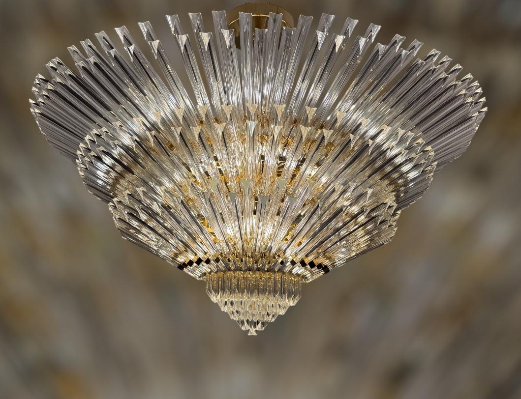 Spektakuläre Contemporary Italian Murano Glass Triedi Ceiling Light im Angebot 4