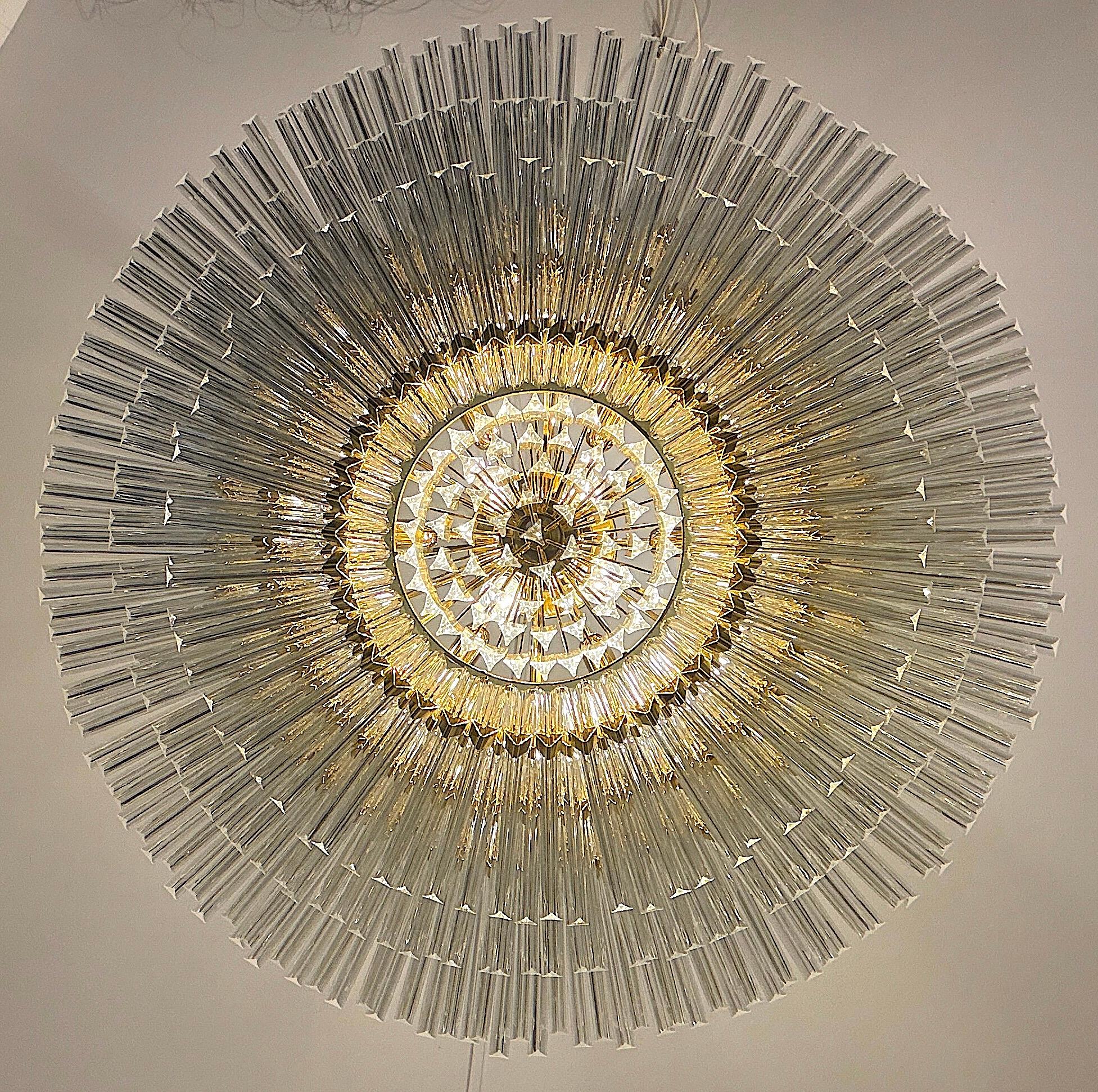 Spektakuläre Contemporary Italian Murano Glass Triedi Ceiling Light im Angebot 12
