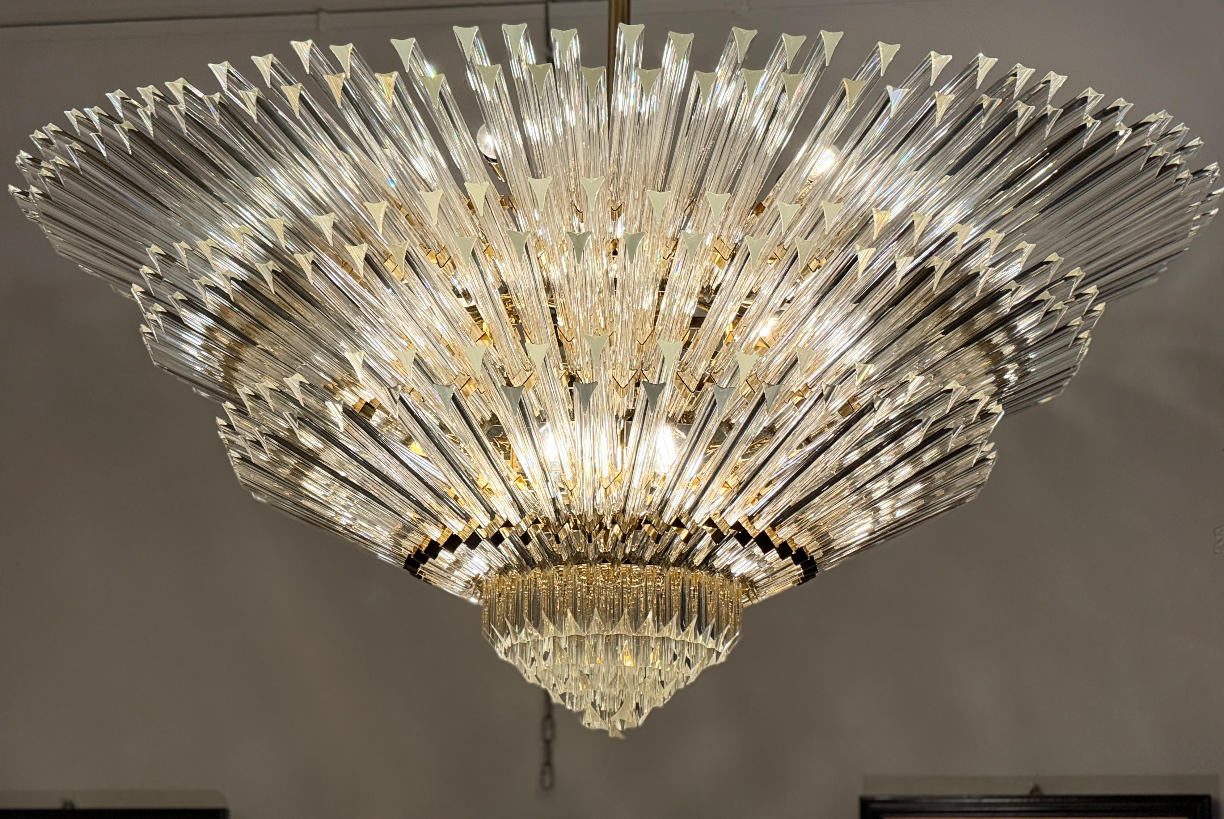 Spektakuläre Contemporary Italian Murano Glass Triedi Ceiling Light im Angebot 13