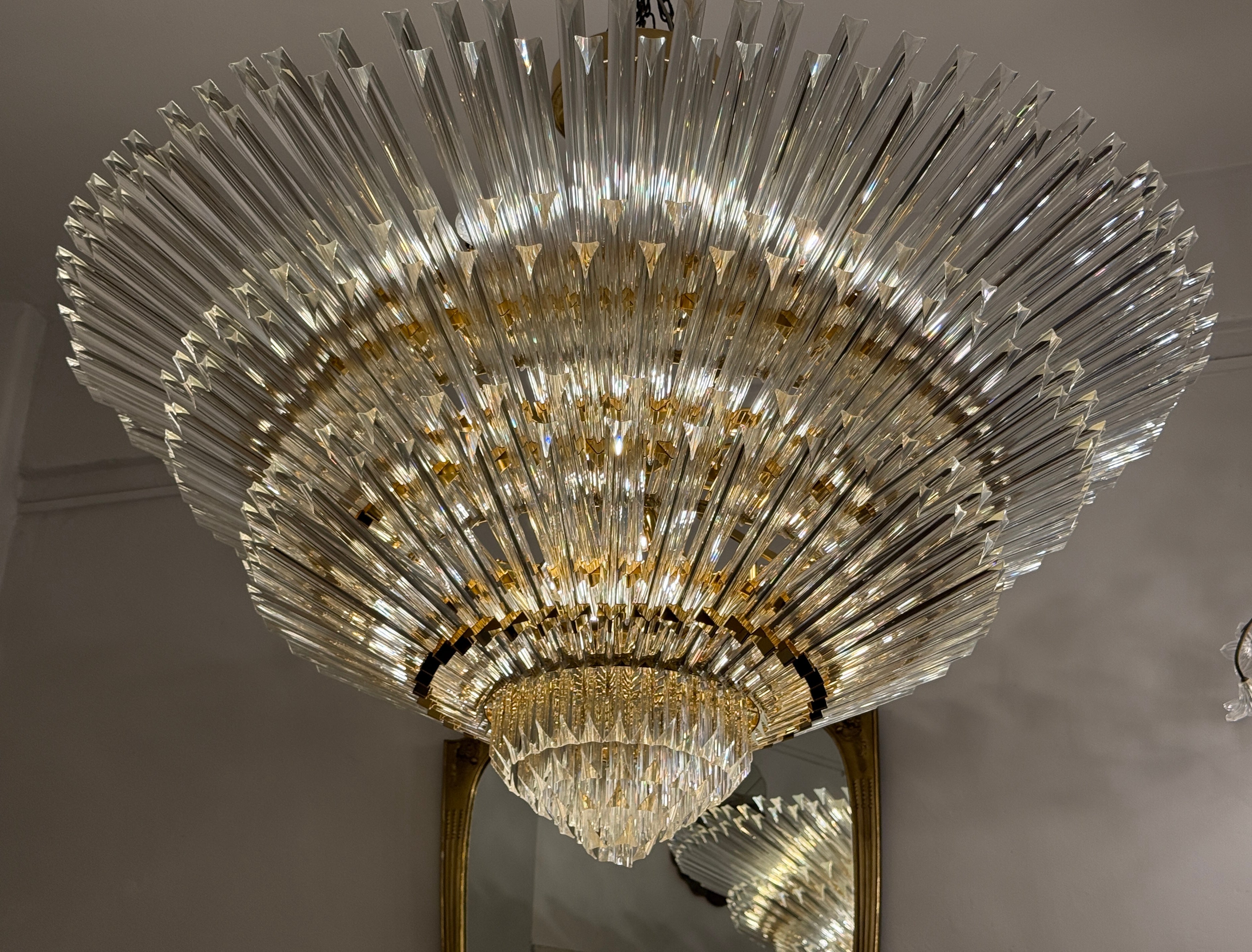 Spektakuläre Contemporary Italian Murano Glass Triedi Ceiling Light (Moderne) im Angebot