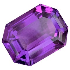 Spectacular Deep Purple Amethyst Stone 17.30 Carats Amethyst from Brazil