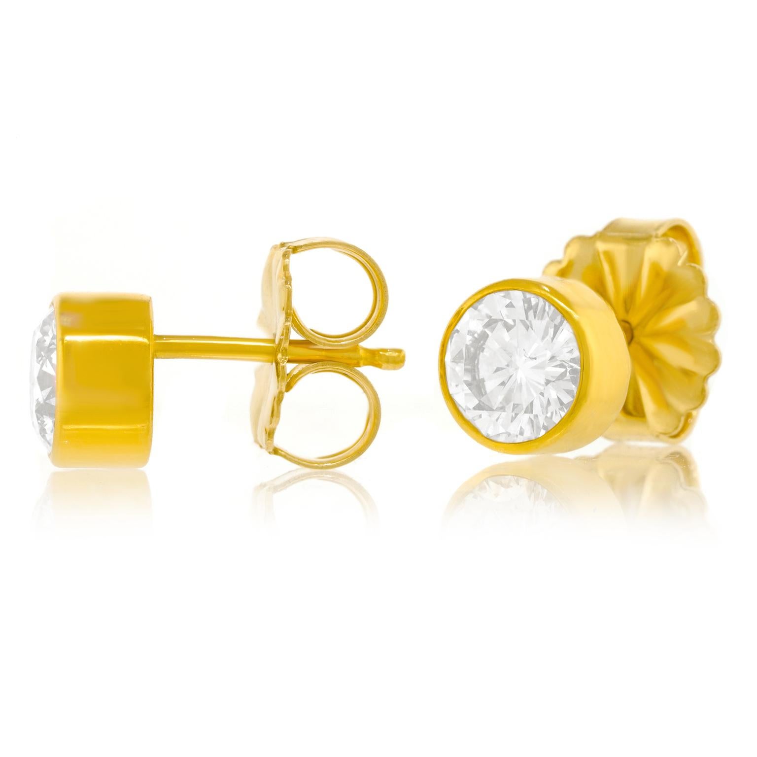 Spectacular Diamond-Set Yellow Gold Earrings For Sale 7