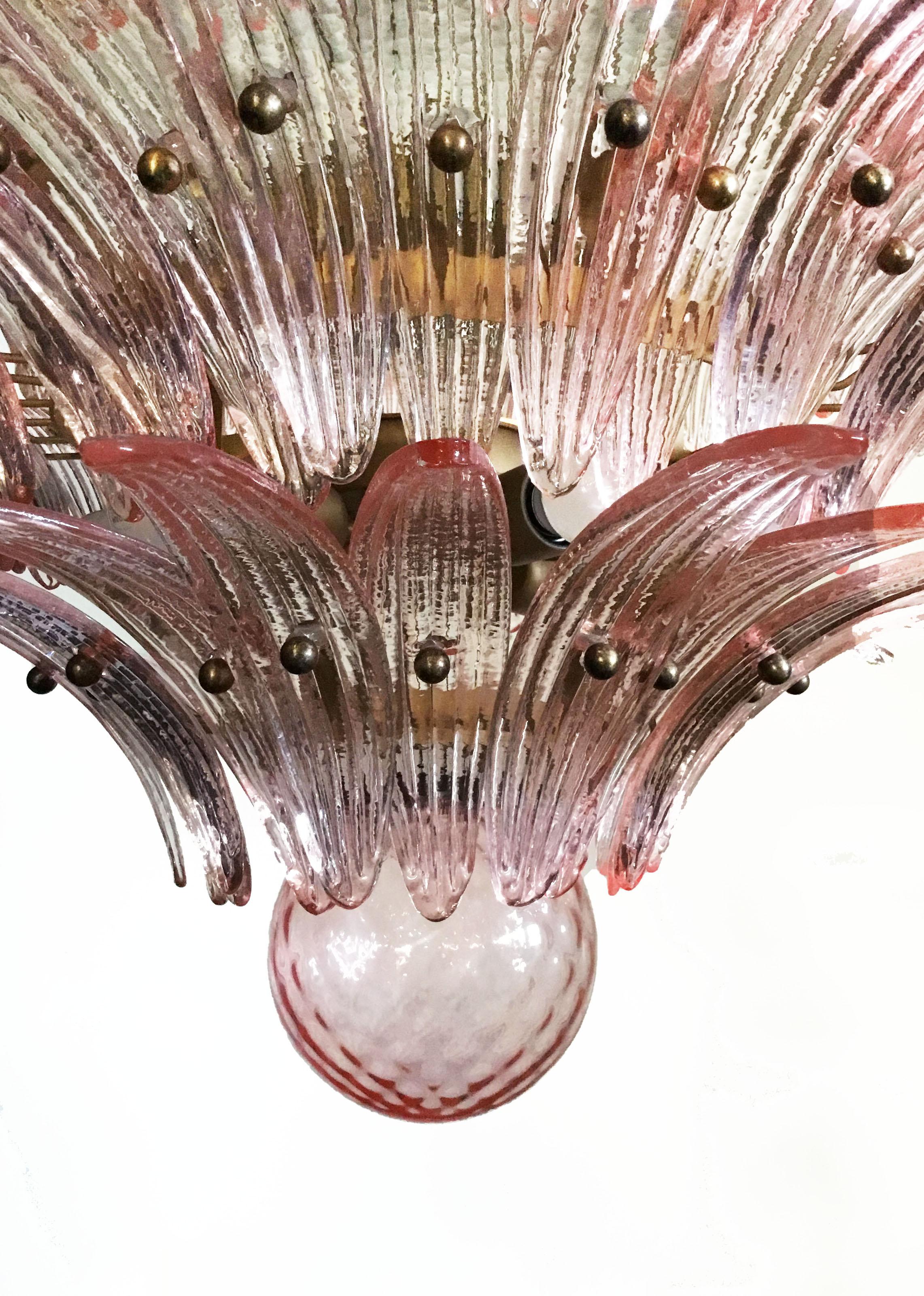 Spectaculaire lustre en verre rose élégant, Murano en vente 5
