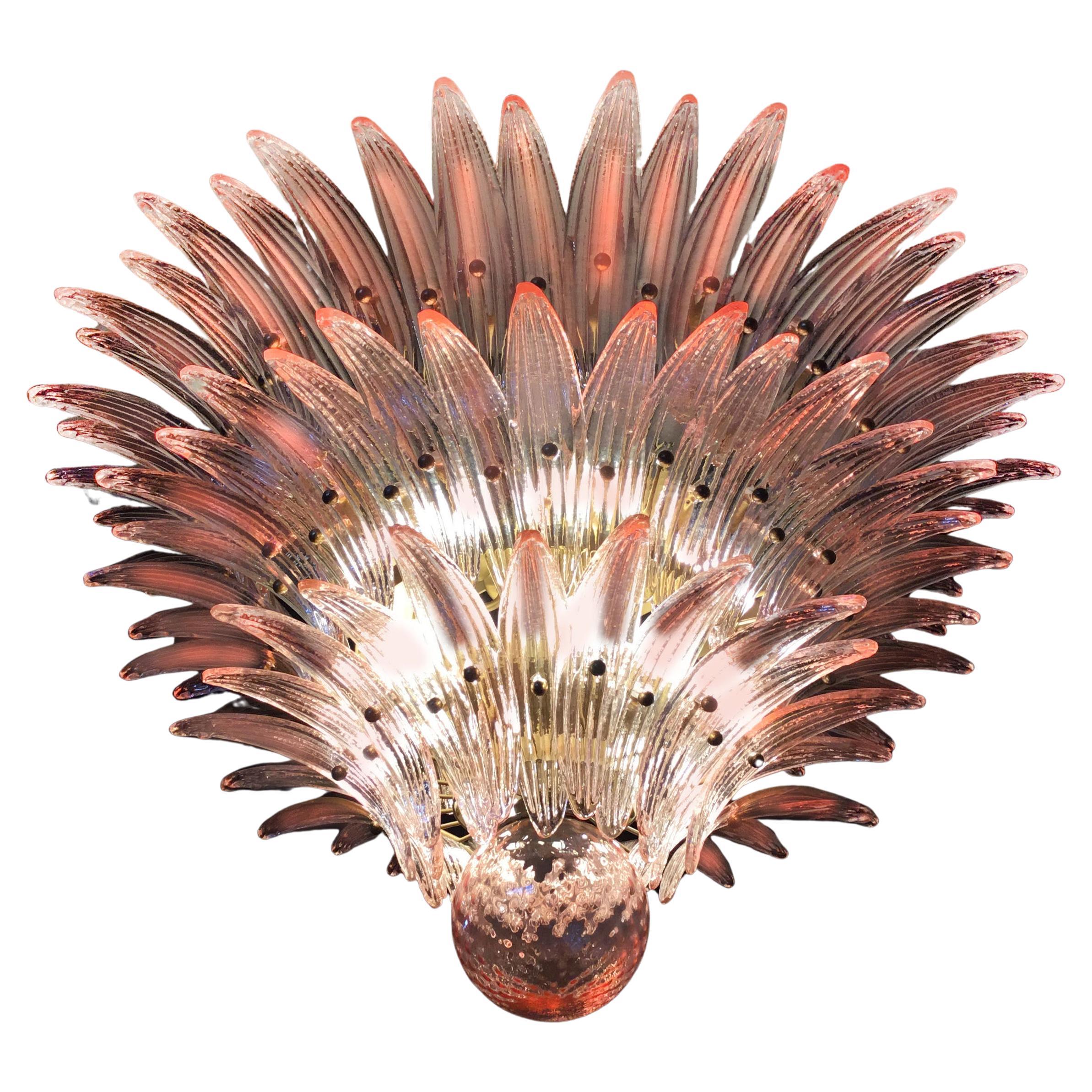 Spectaculaire lustre en verre rose élégant, Murano en vente