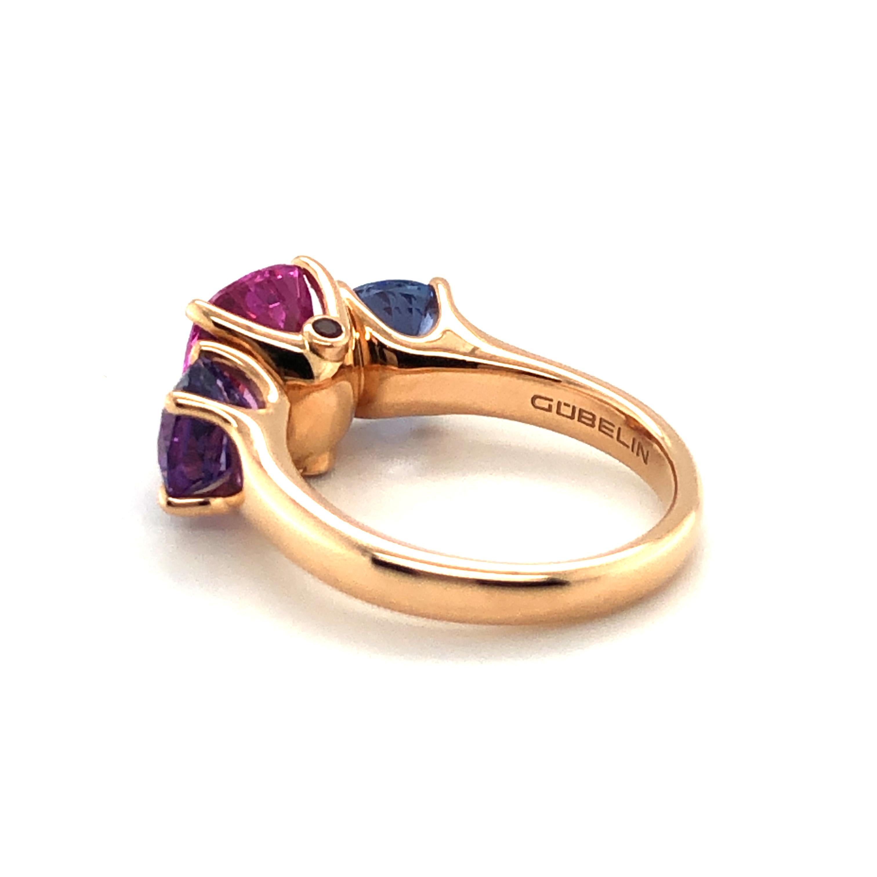Spectacular Fancy Sapphire Trilogy Ring by Gübelin in 18 Karat Rose Gold For Sale 2
