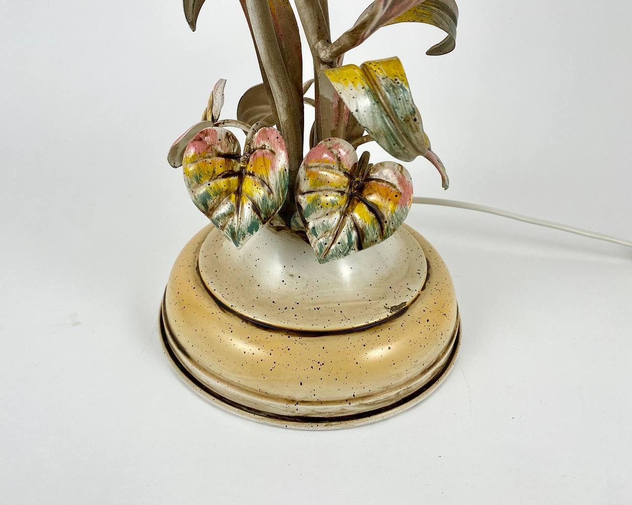 Late 20th Century Spectacular Flower Shaped Table Lamp  Italian Vintage Glass, Metal Light