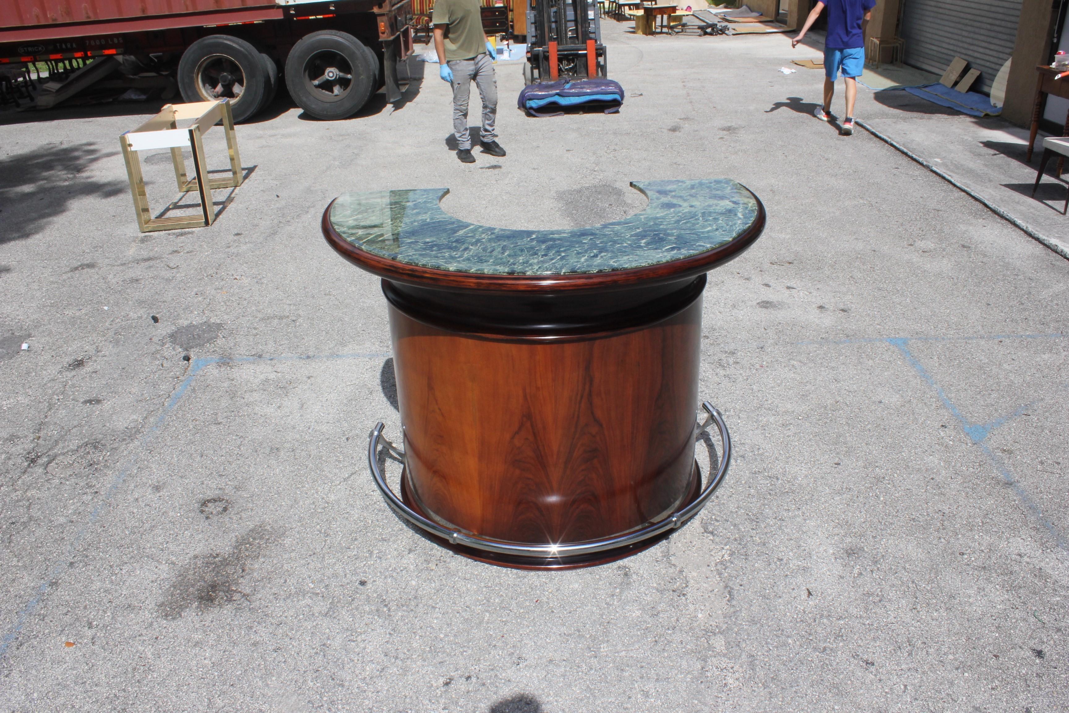 Spectacular French Art Deco Macassar Ebony Semicircle Dry Bar, circa 1940s 11