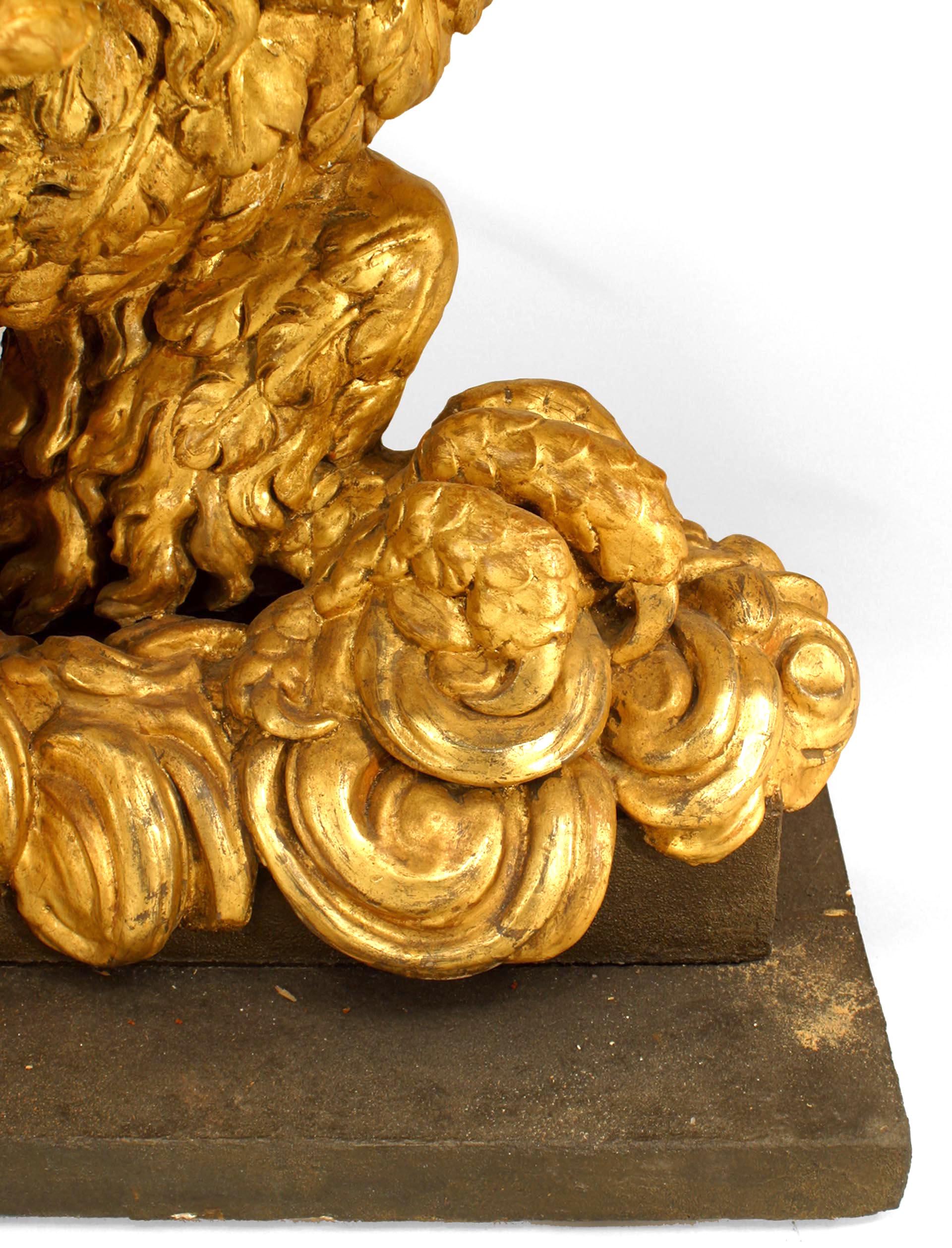 Table console continentale en marbre et aigle doré en vente 1
