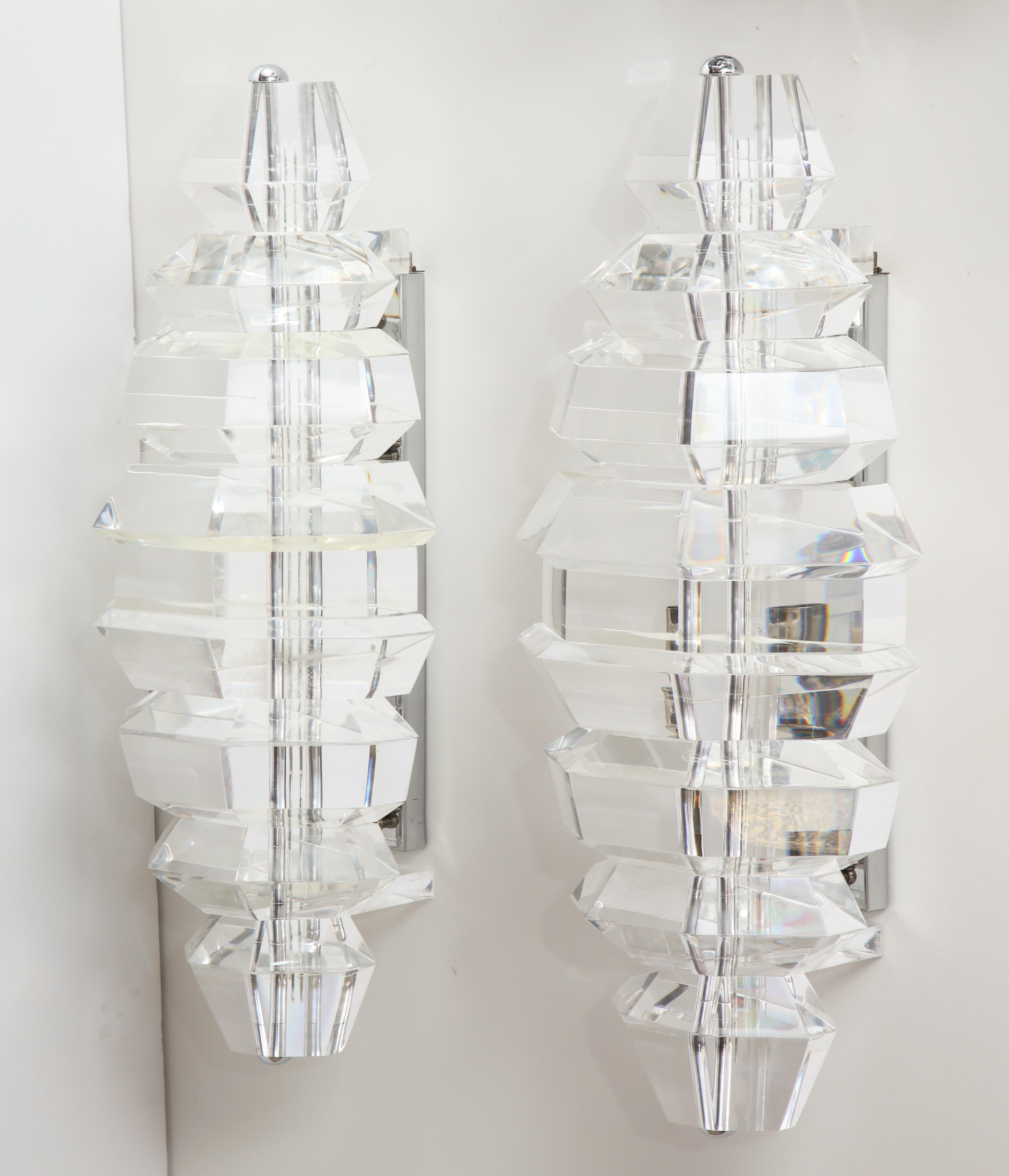 Mid-Century Modern Monumental Pair of Faceted Lucite Sconces  For Sale