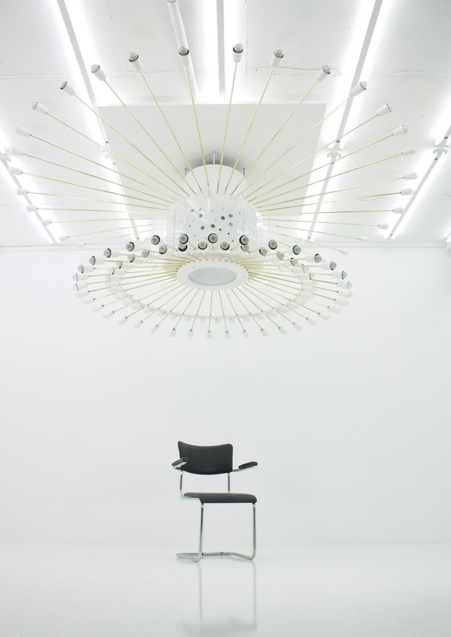 Spectacular Giant Sputnik Ceiling Lamp with 132 Bulbs, 1950s For Sale 3
