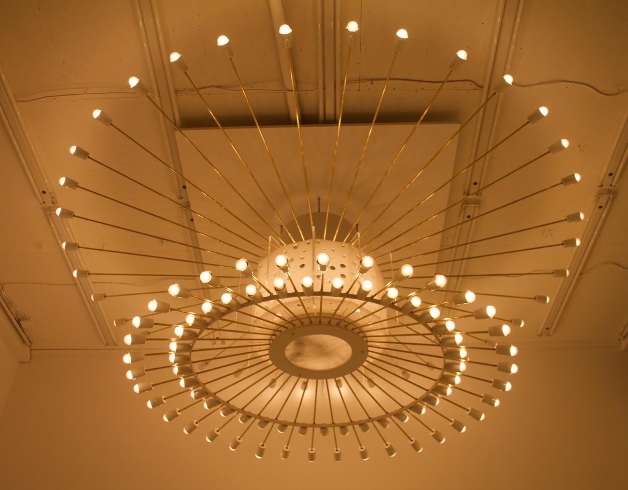 Spectacular Giant Sputnik Ceiling Lamp with 132 Bulbs, 1950s In Good Condition For Sale In Frankfurt / Dreieich, DE