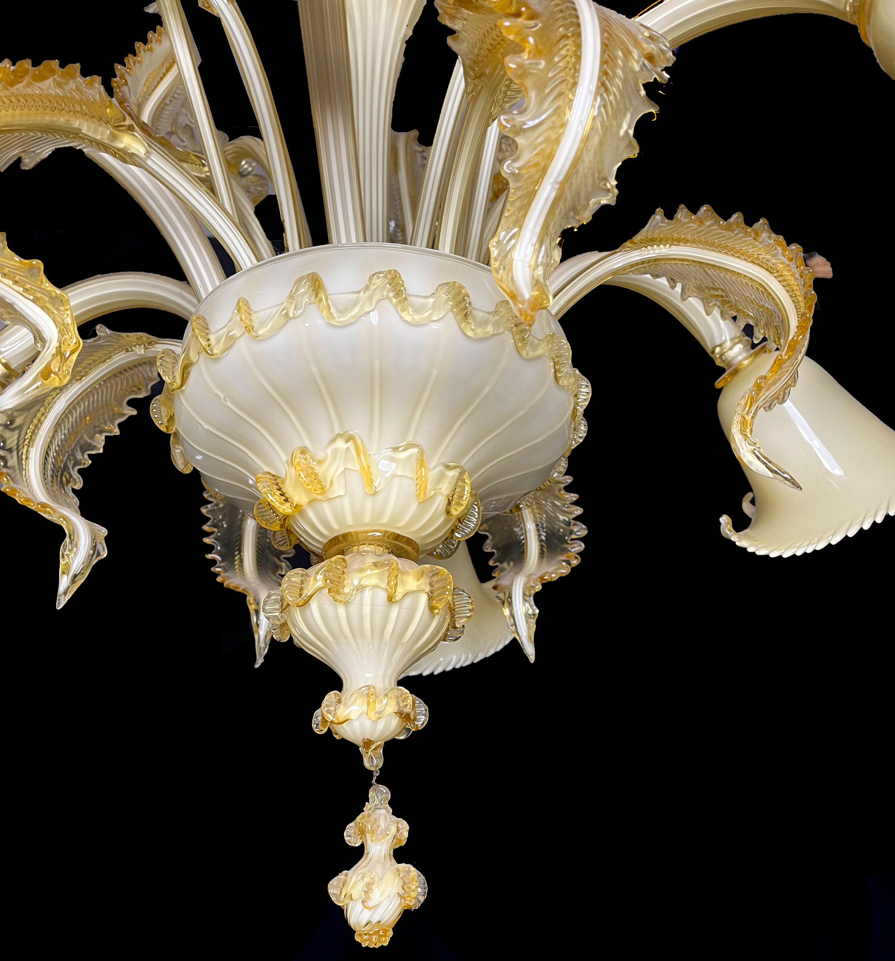 Spectacular Gold Murano Chandelier, 1960 For Sale 2
