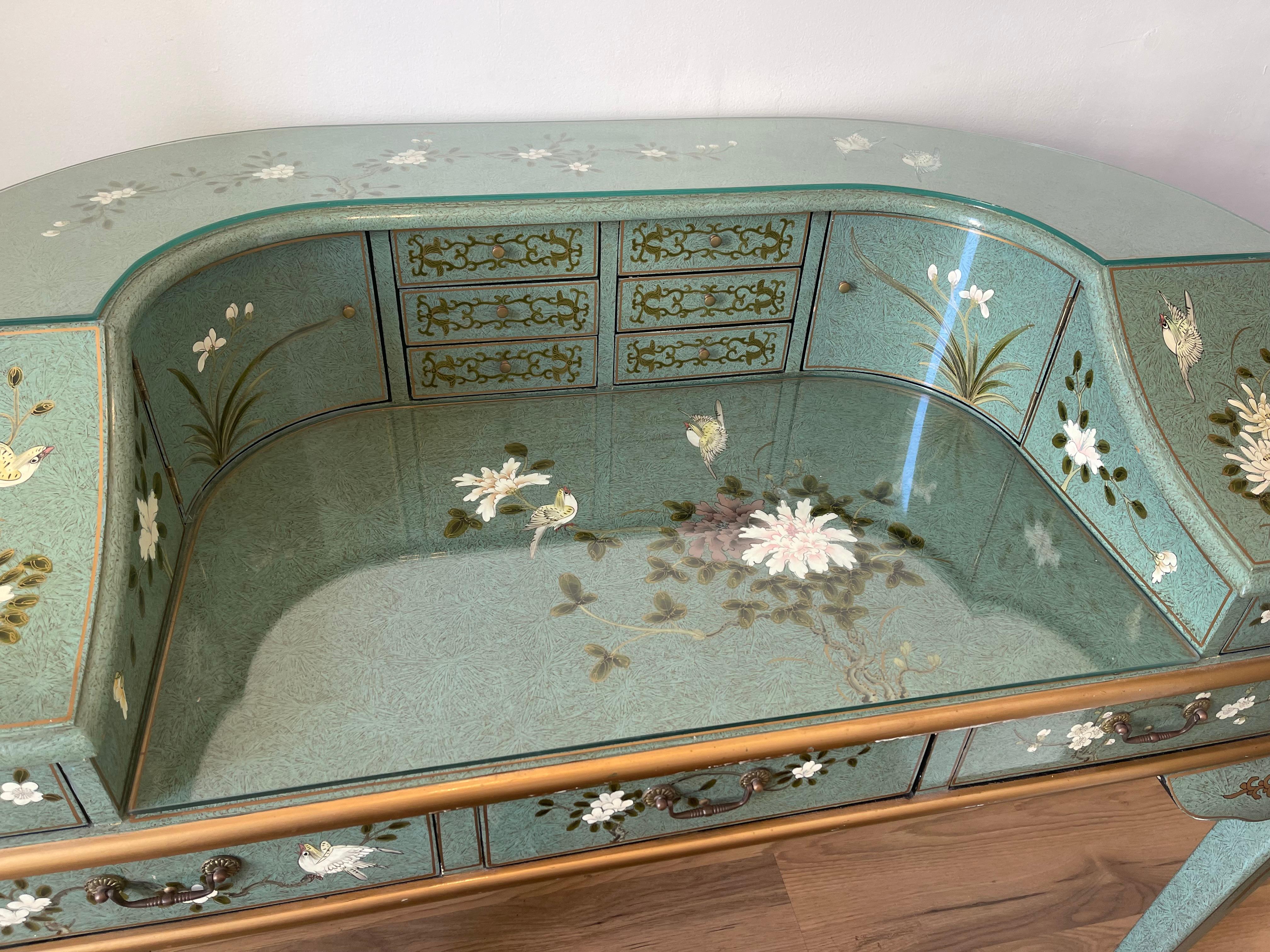 Spektakuläre handbemalte Chinoiserie-Damen-Schreibtisch-Blumen in Türkis und Weiß im Angebot 4
