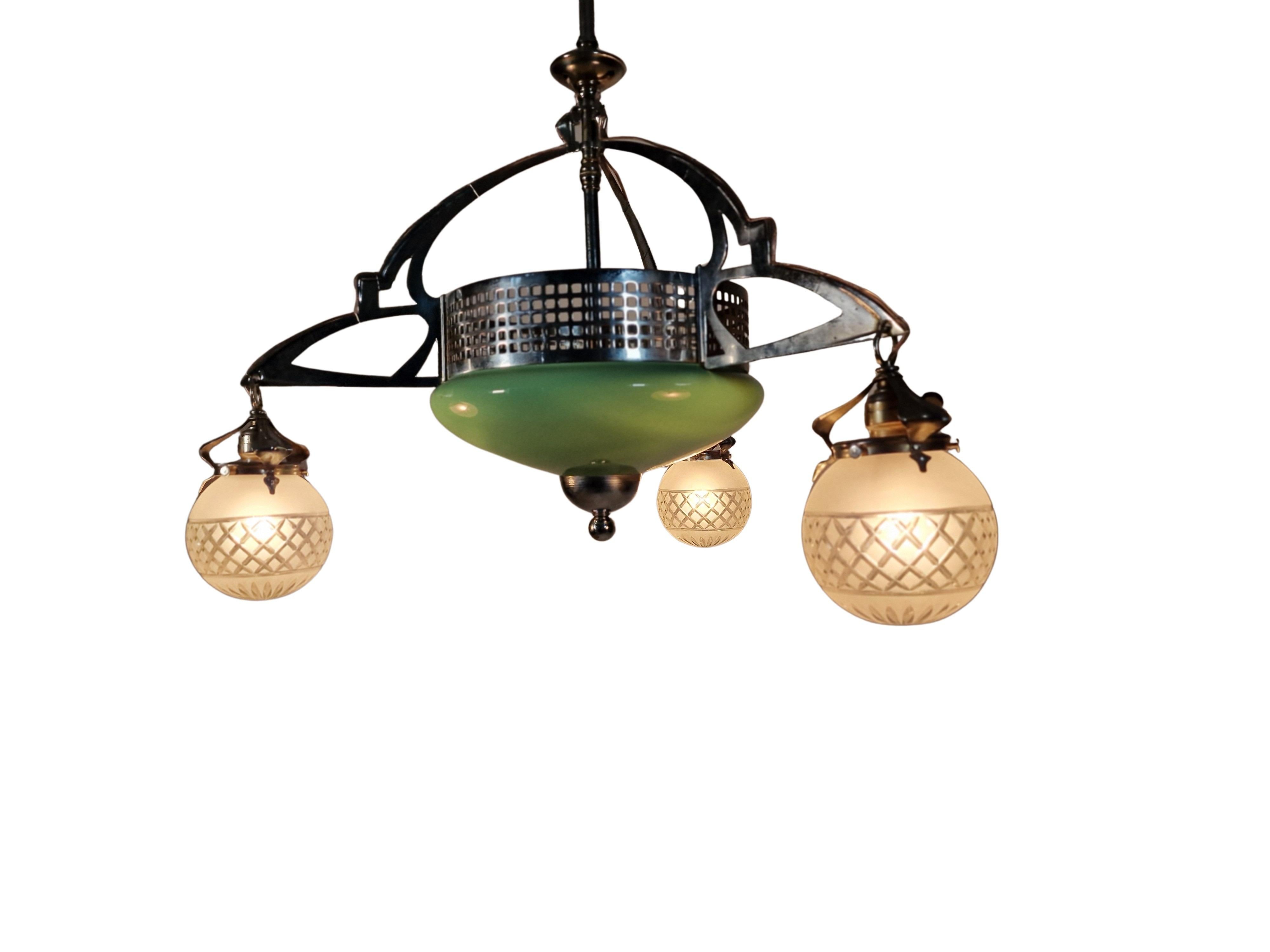 Spectaculaire lustre suspendu, style J. Hoffmann, Jugendstil 1910 Autriche 7