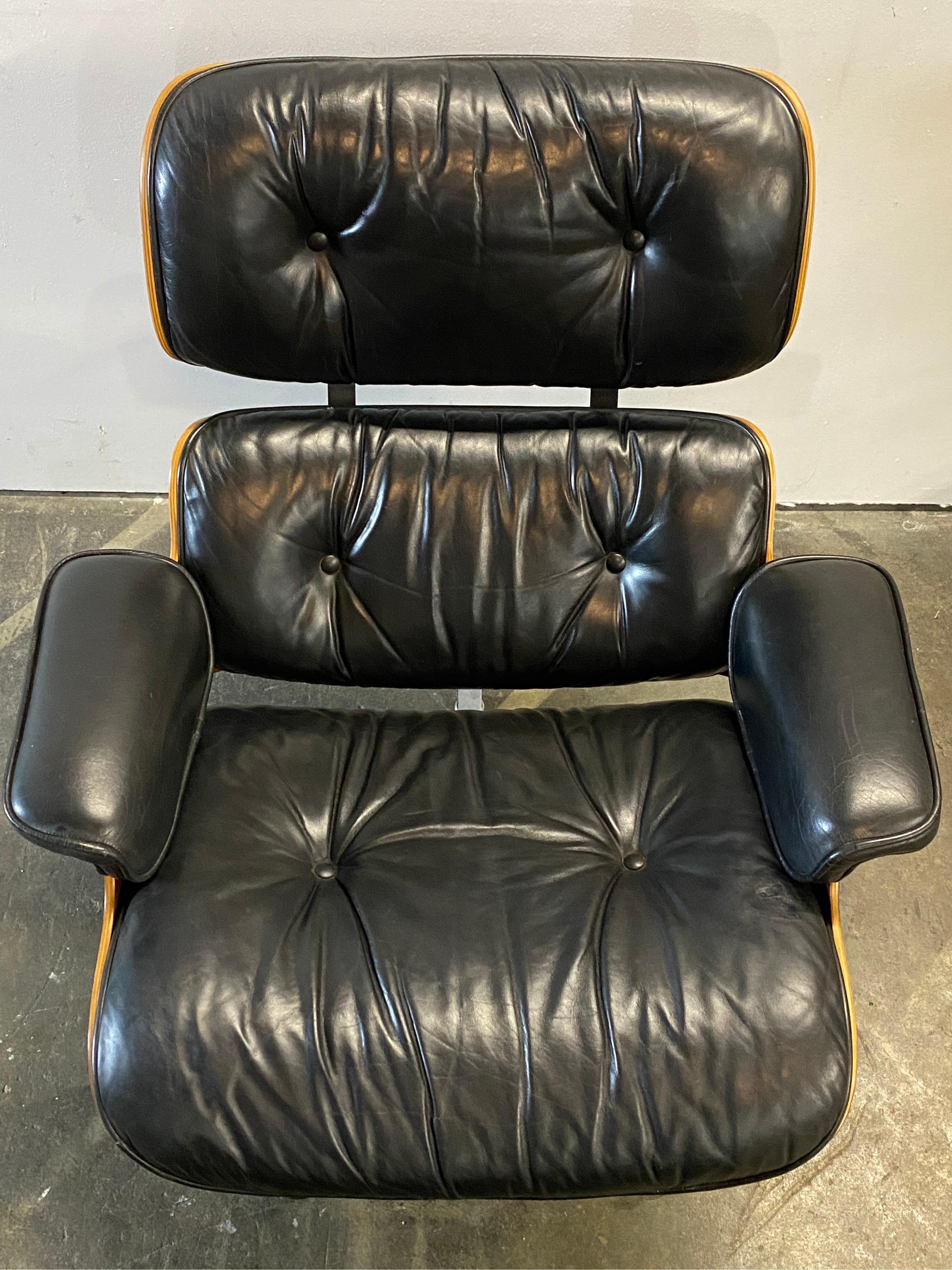 Mid-Century Modern Spectacular Herman Miller Eames Lounge Chair and Ottoman