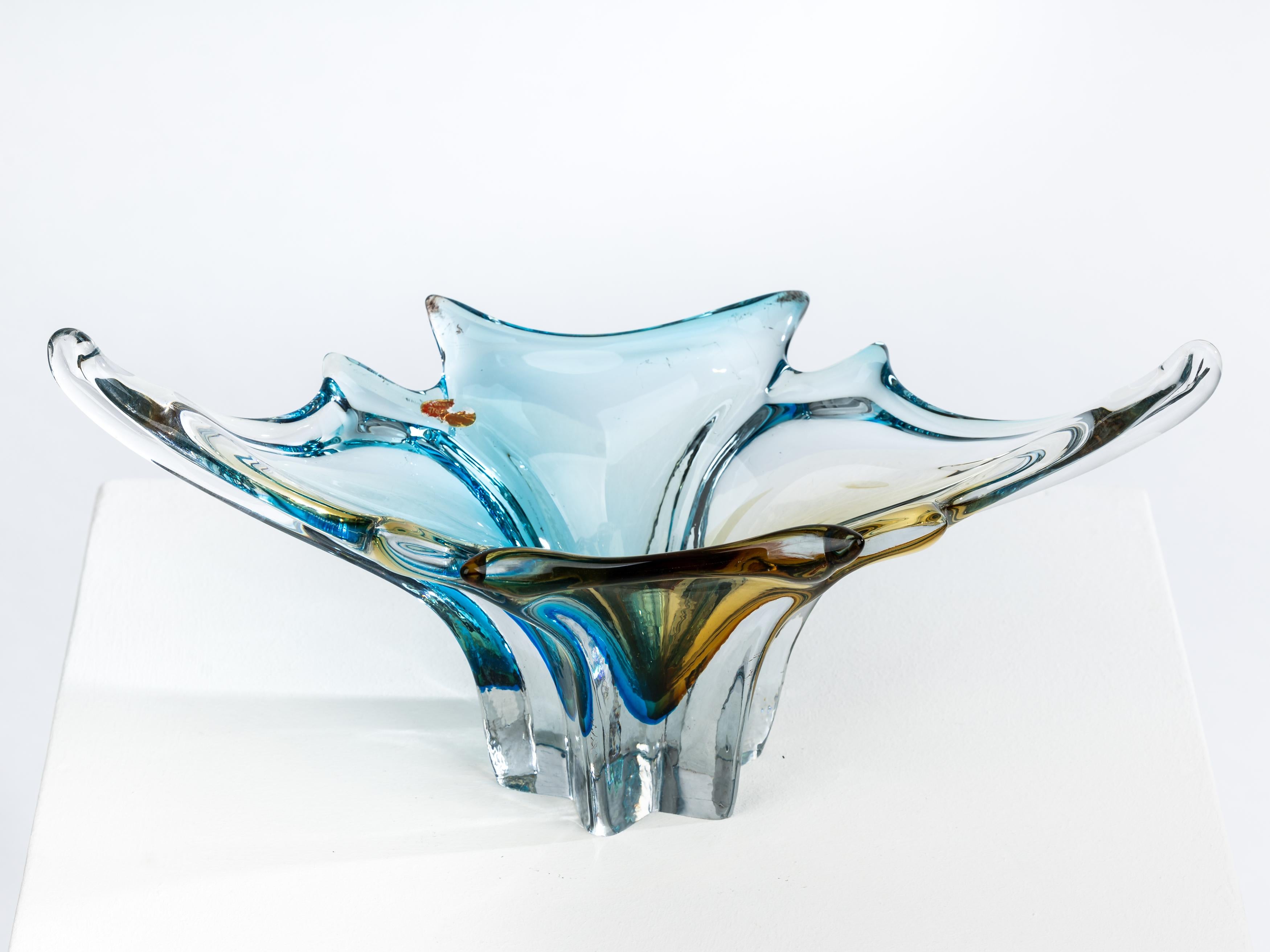 italien Spectaculaire centre de table, bol en verre signé Seguso, Murano, années 1970, Italie en vente