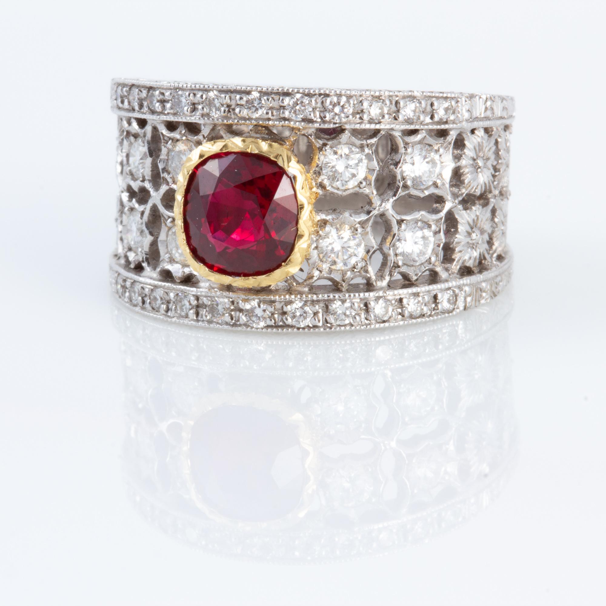 Artisan Spectacular Italian Florentine Engraved Ruby and Diamond 18 karat Ring For Sale