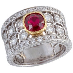 Spectacular Italian Florentine Engraved Ruby and Diamond 18 karat Ring