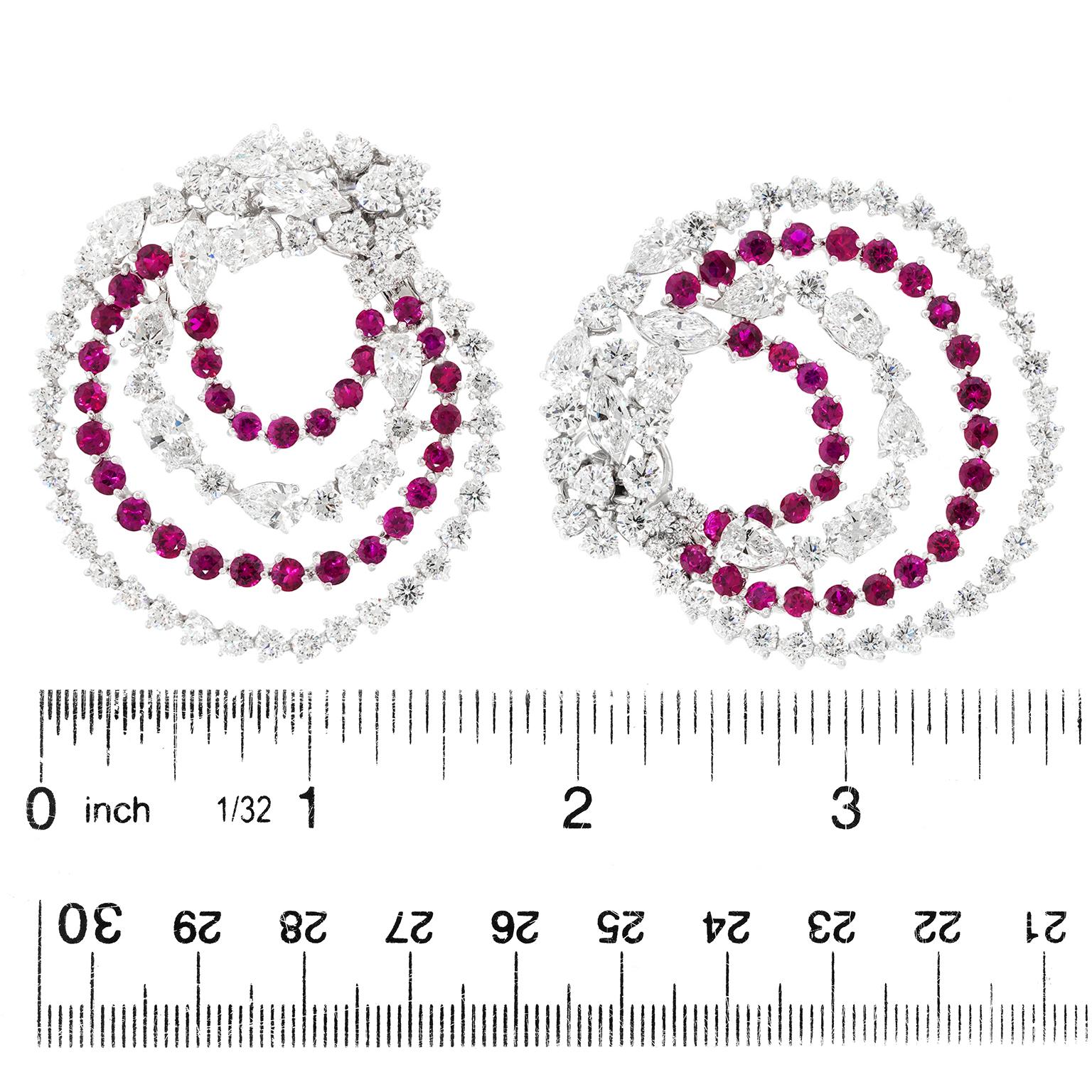 Boucles d'oreilles spectaculaires en rubis et diamants italiens en vente 1