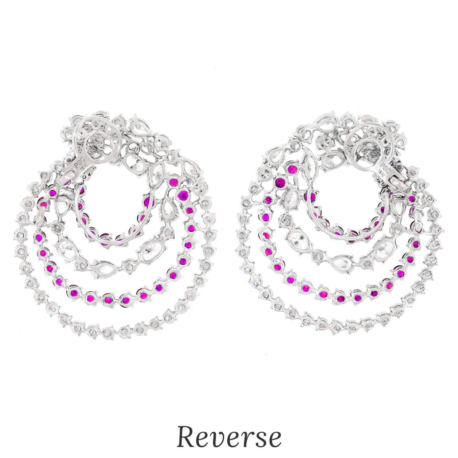 Boucles d'oreilles spectaculaires en rubis et diamants italiens en vente 2