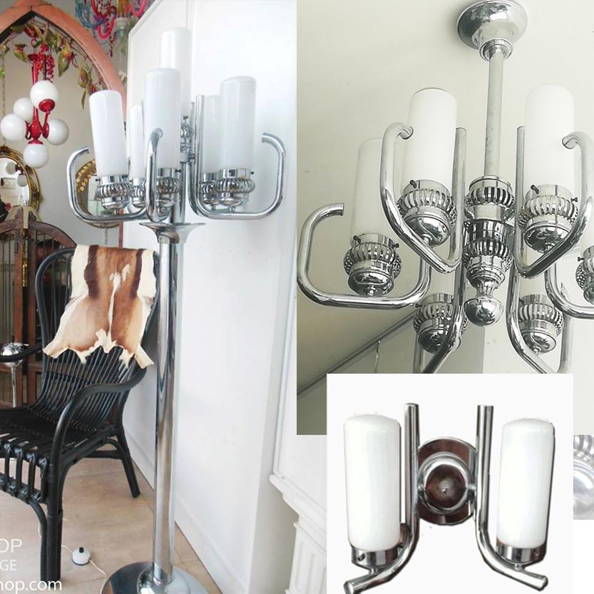 Ère spatiale Spectaculaire lampadaire italien de l'ère spatiale  Lustre de Murano  60s-70s en vente