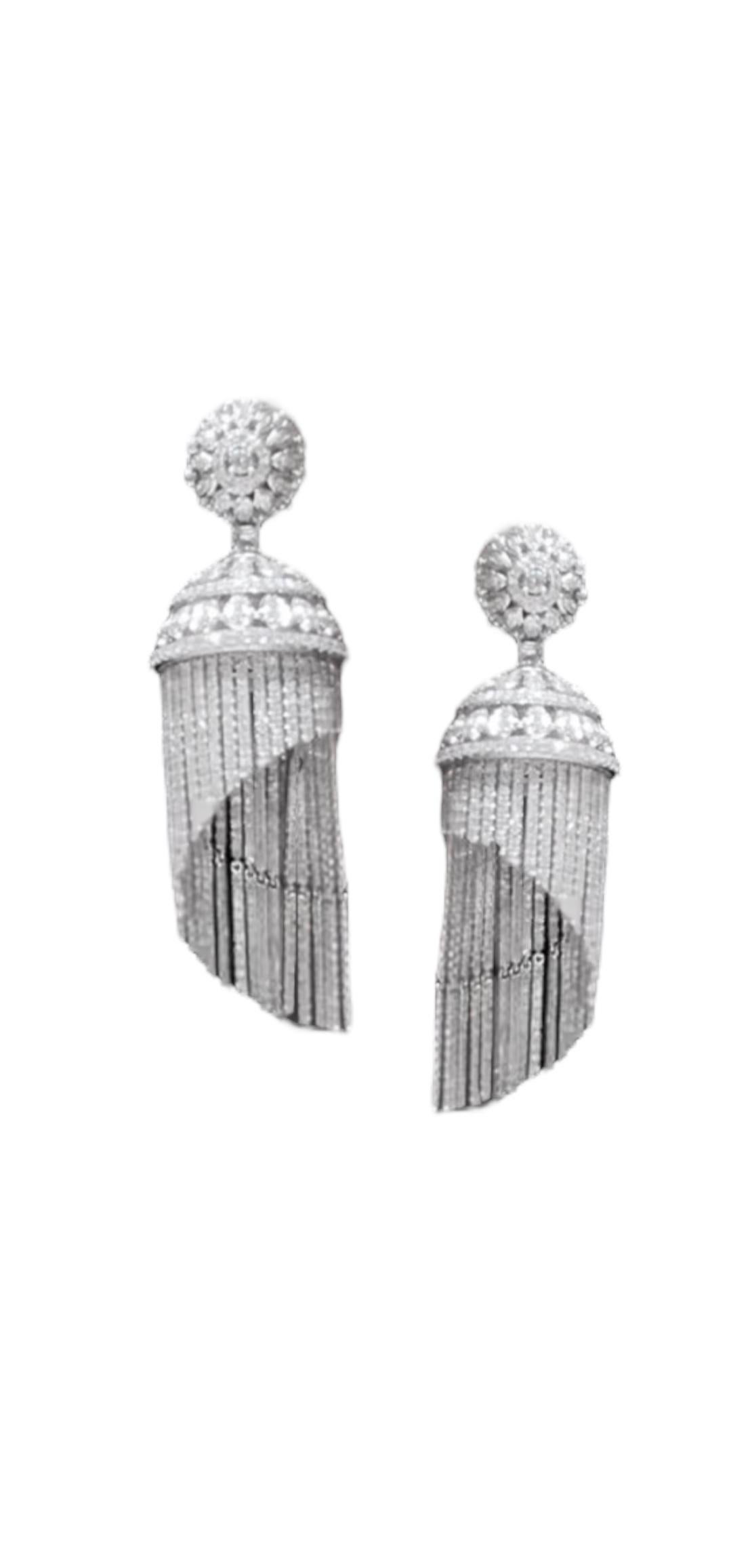 Spektakuläre große 15,26ct Damond Tassel Kronleuchter Ohrringe Handcrafted (Rundschliff) im Angebot