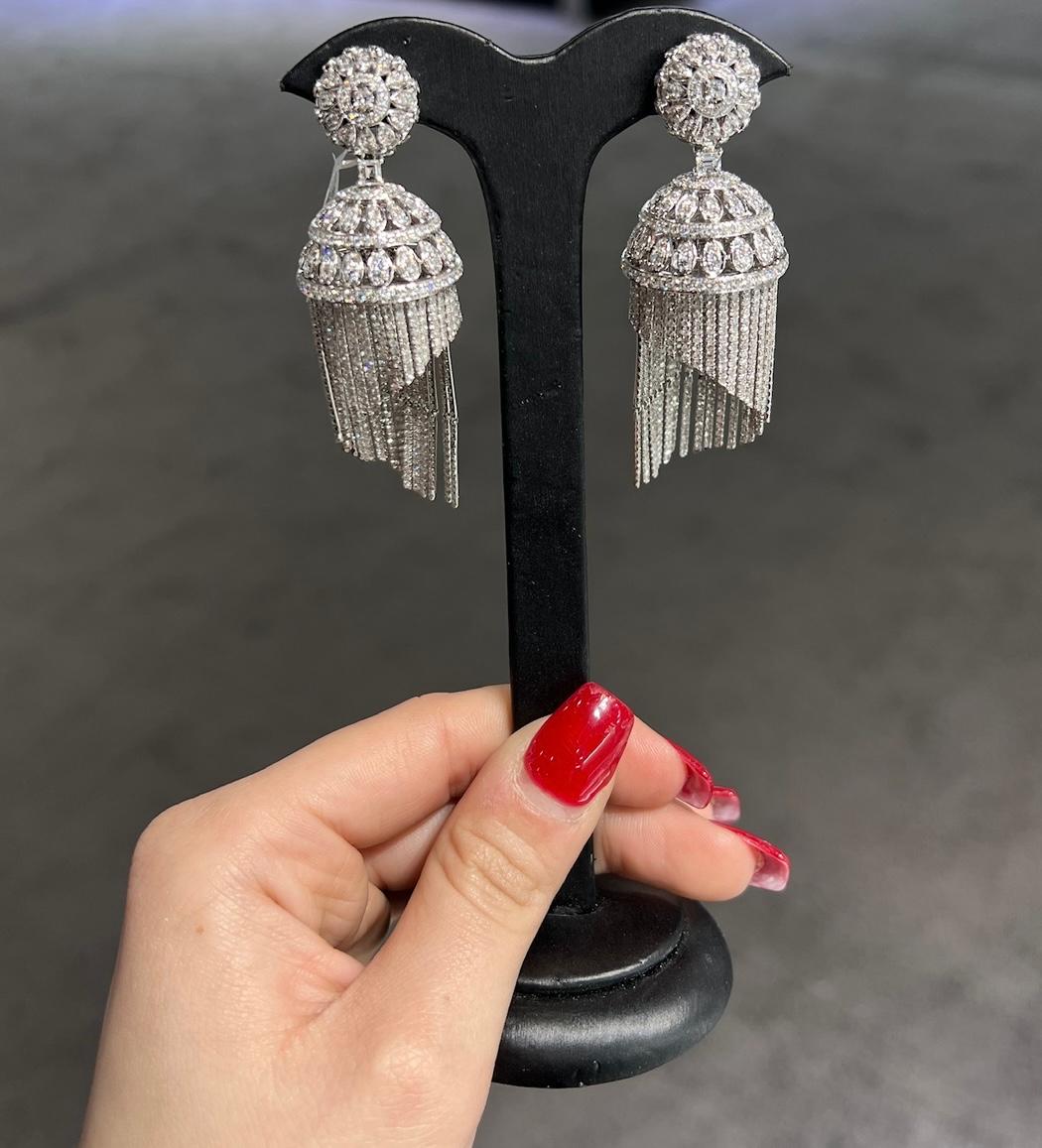 Spektakuläre große 15,26ct Damond Tassel Kronleuchter Ohrringe Handcrafted Damen im Angebot