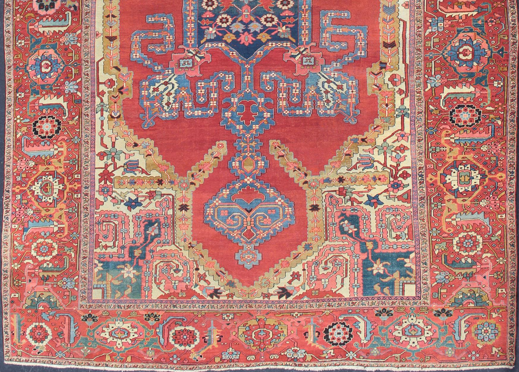 Spectacular large antique Persian Bakshaish Serapi rug with beautiful colors and large geometric Medallion. Rug / M14-0201. Large Serapi, large Bakshaish. Antique large Persian.
Among the carpets produced in north eastern Persia of Azerbaijan