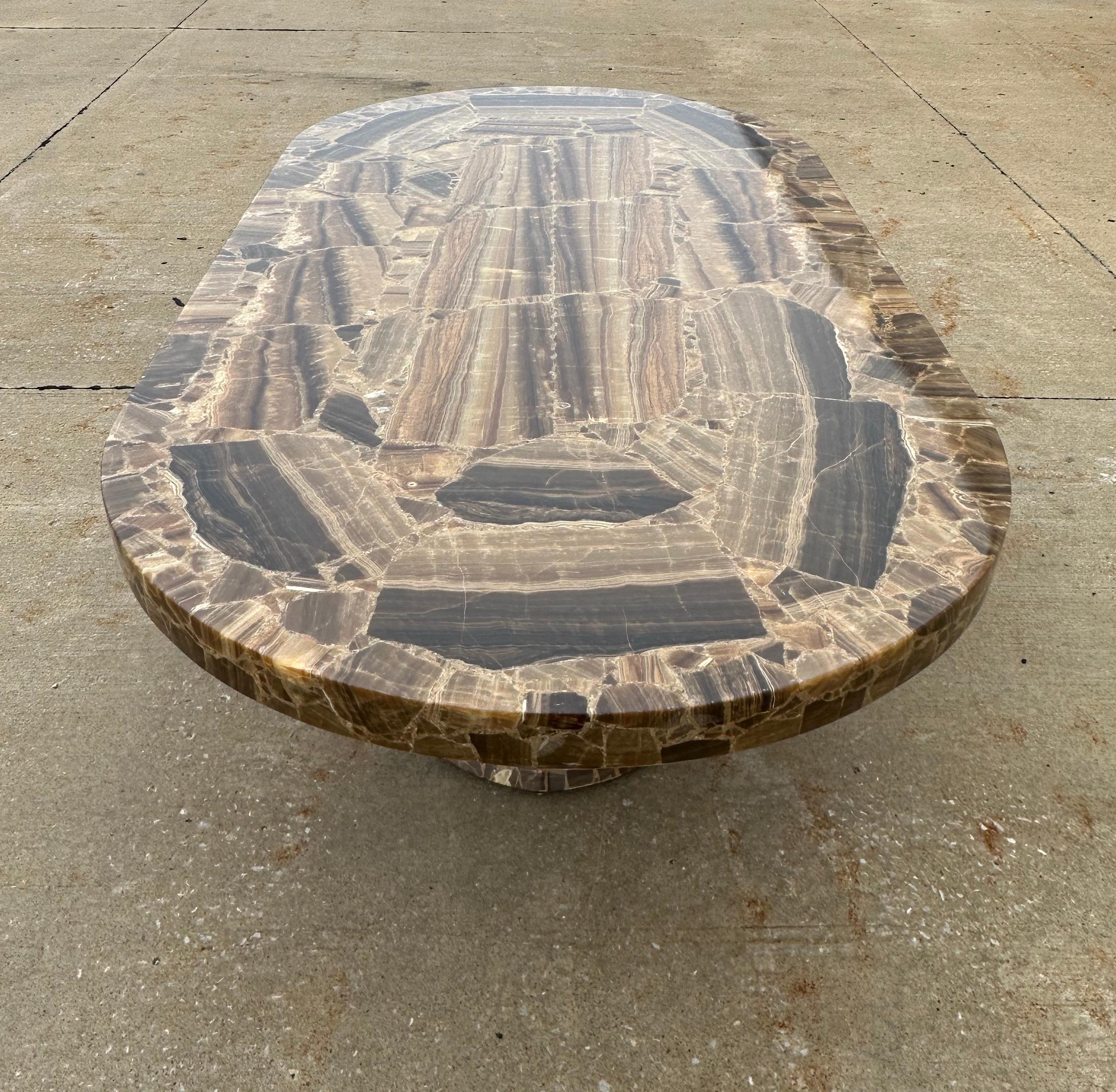 Mid-Century Modern Spectacular Large Brown Onyx Oval Pedestal Dining Table by Muller's of Mexico For Sale