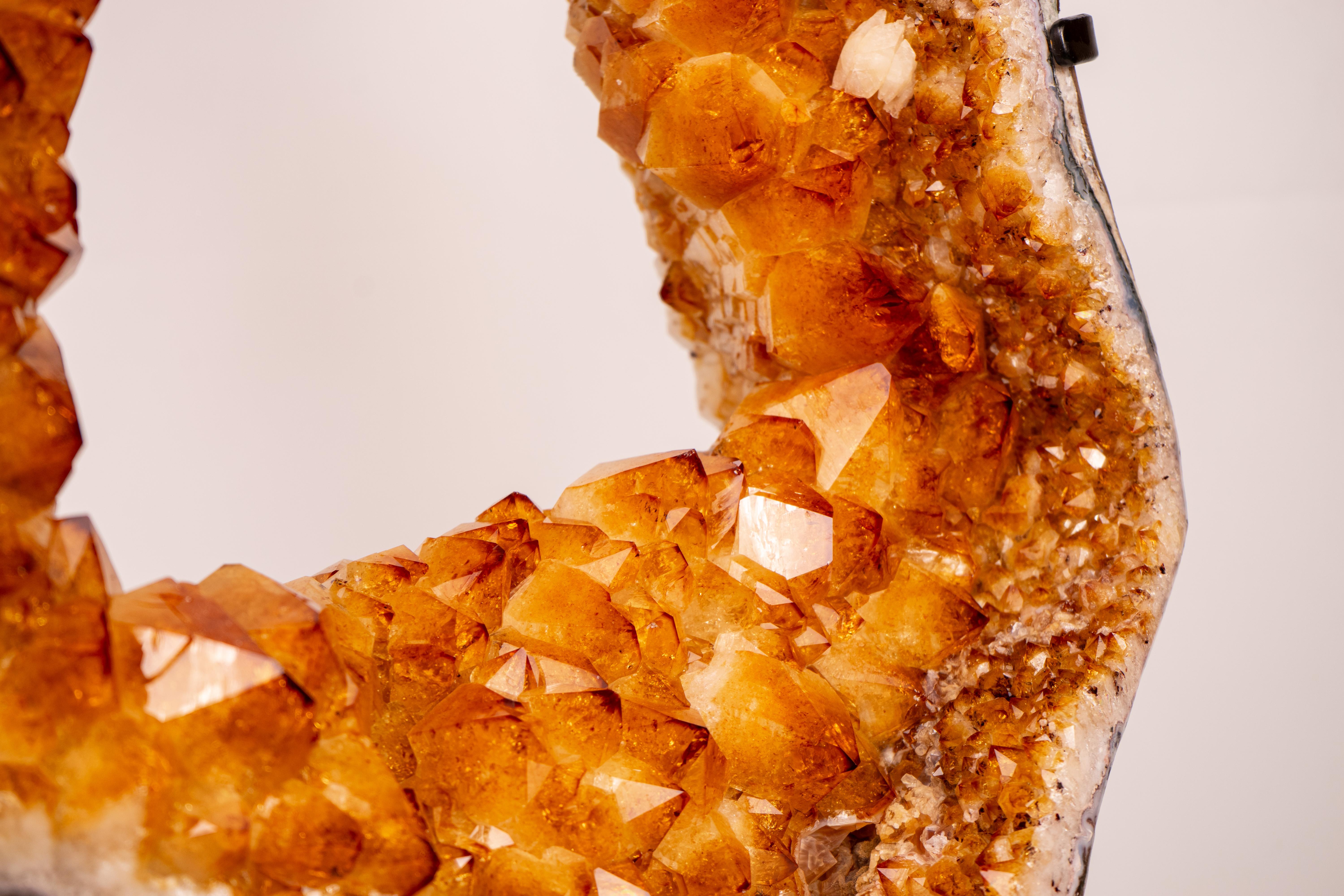 Spettacolare geode di citrino di grandi dimensioni Portales In condizioni Nuovo in vendita a Ametista Do Sul, BR