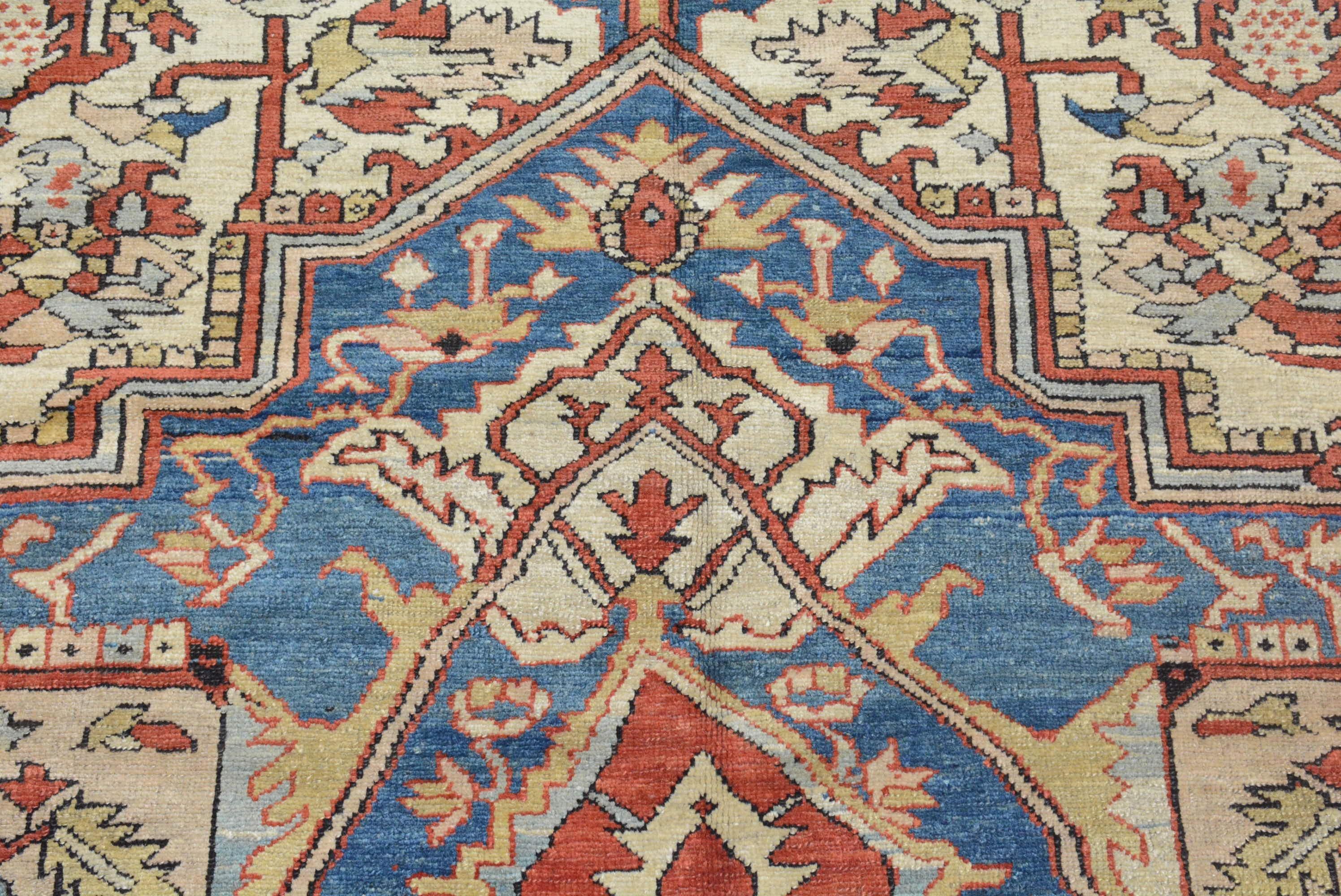 Spektakulärer Serapi-Teppich aus dem späten 19. Jahrhundert im Angebot 1