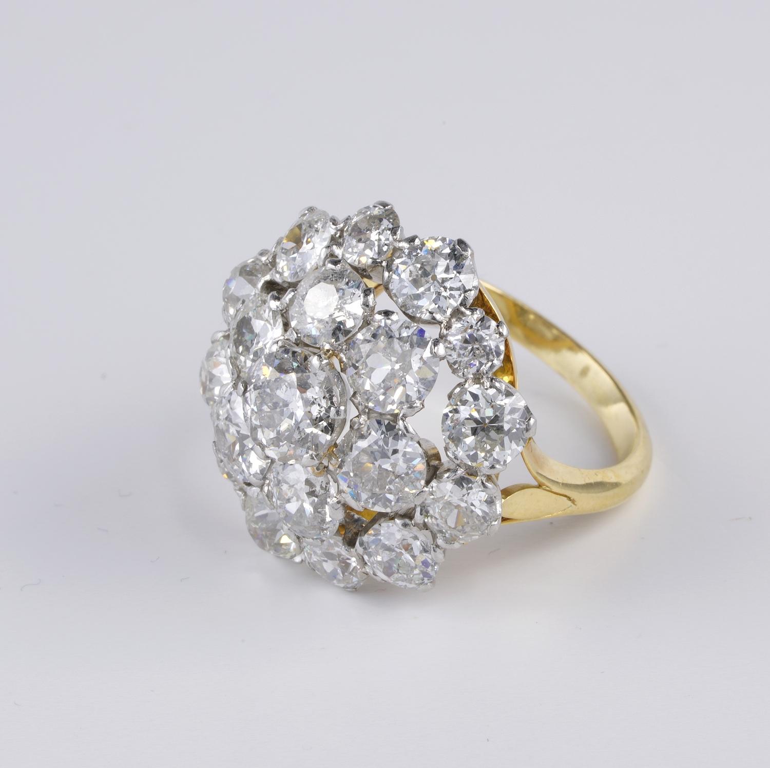 Women's Spectacular 9.05 Carat Diamond Rare Cluster Ring For Sale