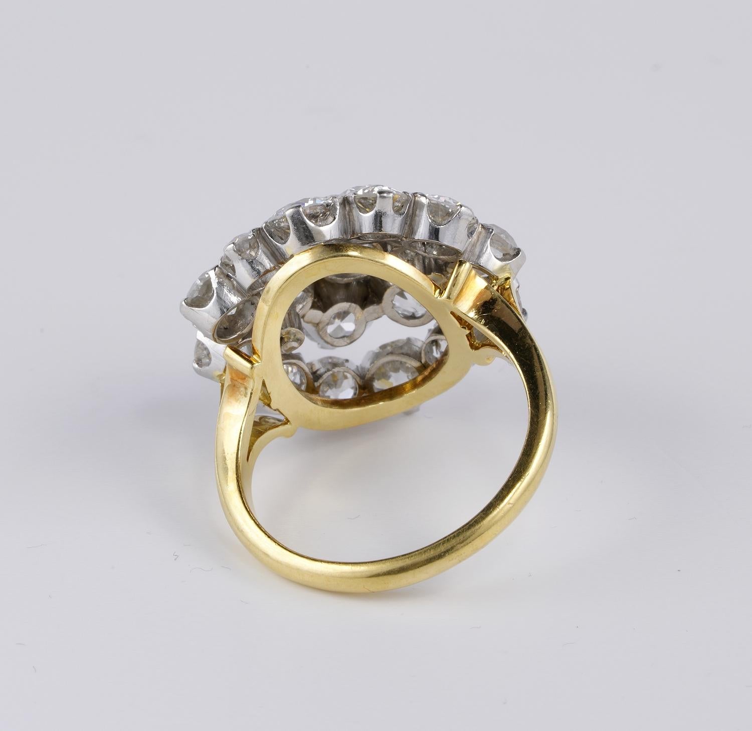 Spectacular 9.05 Carat Diamond Rare Cluster Ring For Sale 2