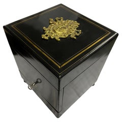 Spectacular liquor chest box casket, tantalus, Napoleon III, bar, 1880, France