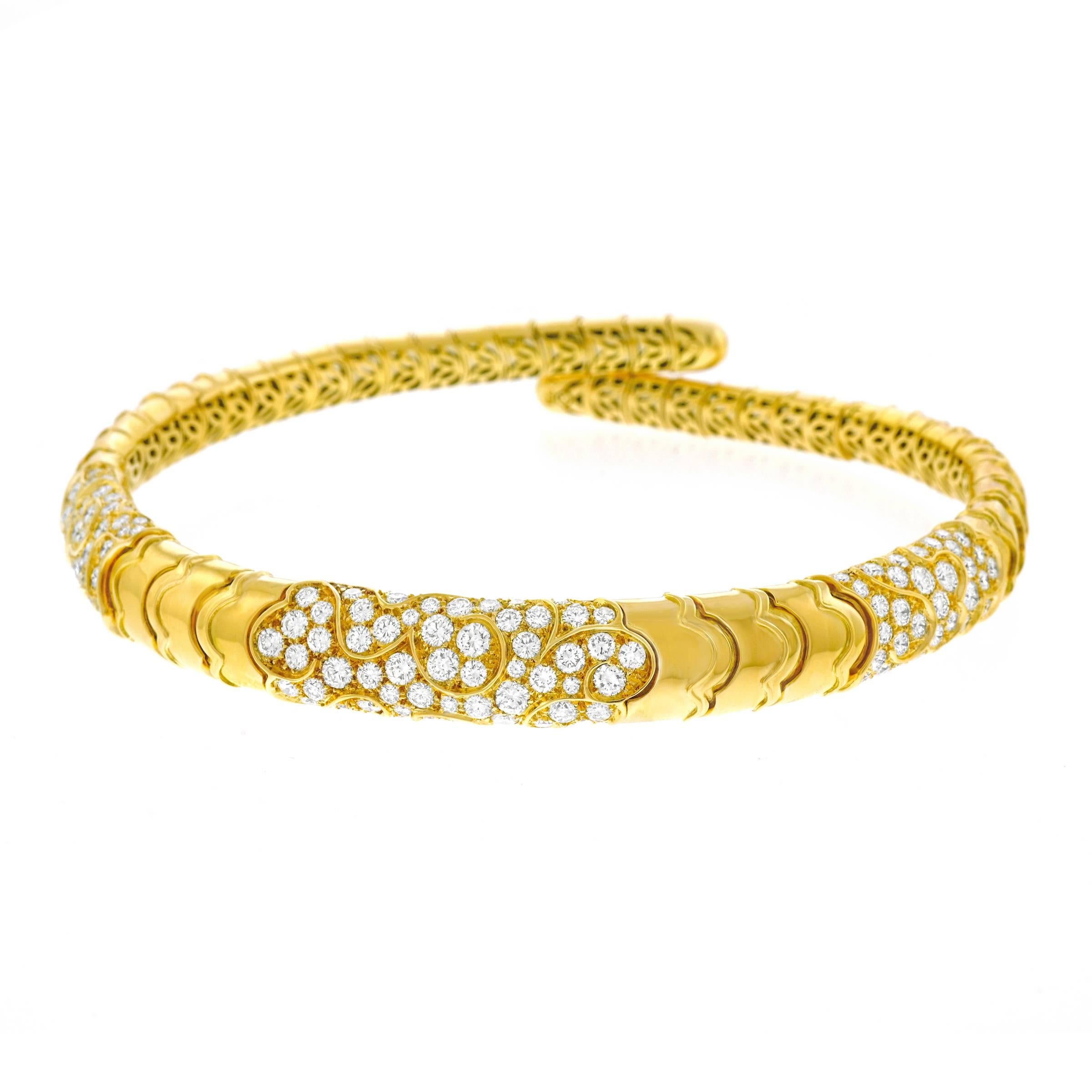 Spectacular Marina B. Diamond Set Gold Collier Necklace