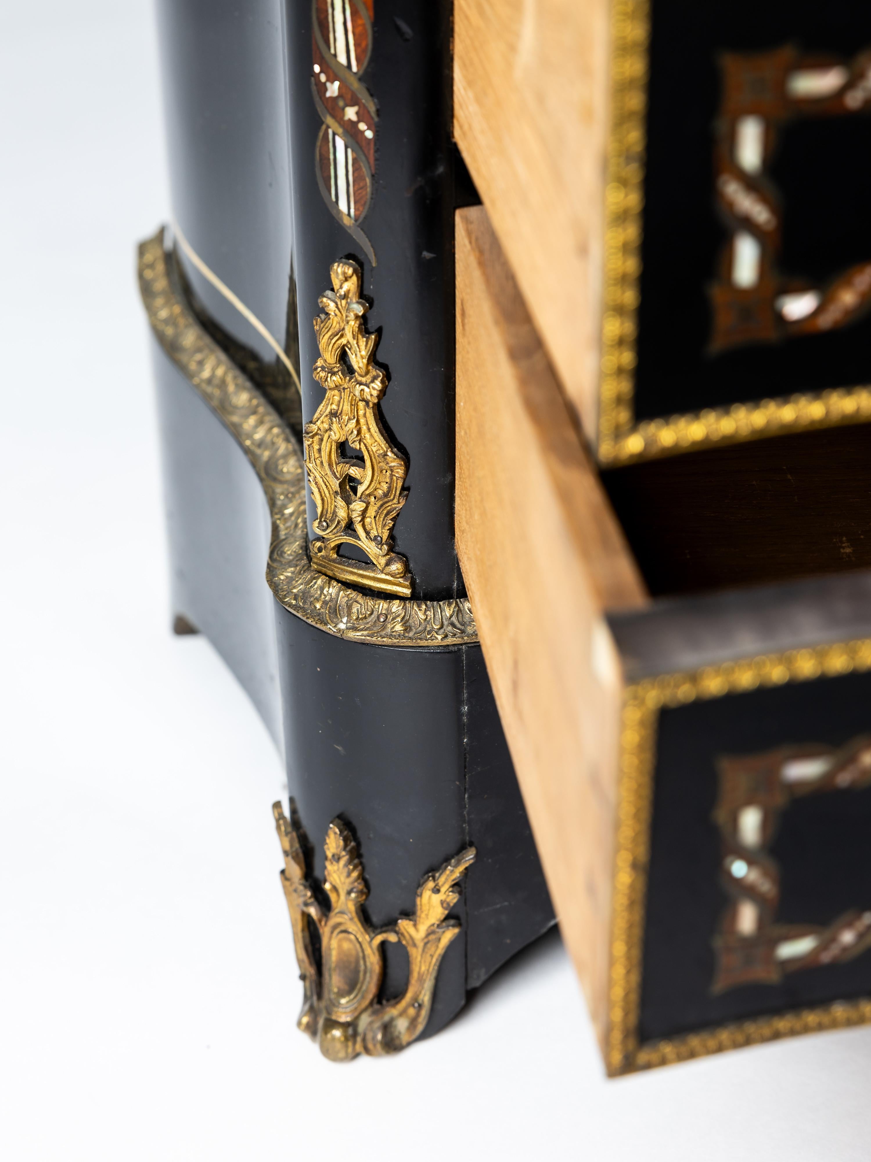 Spectacular masterspiece ladies writing secretary desk Napoleon III, 1860 France For Sale 6