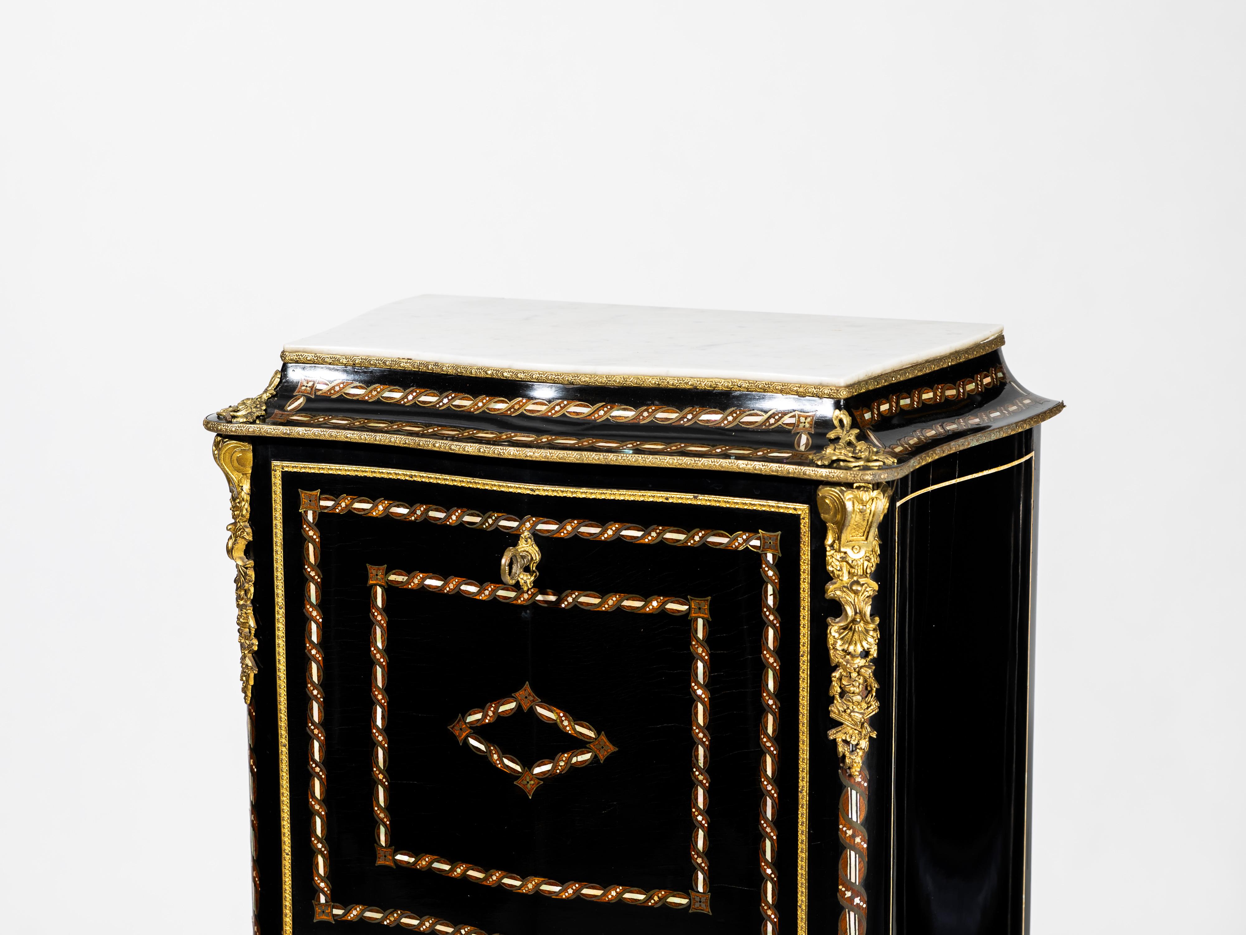 Spectacular masterspiece ladies writing secretary desk Napoleon III, 1860 France For Sale 13