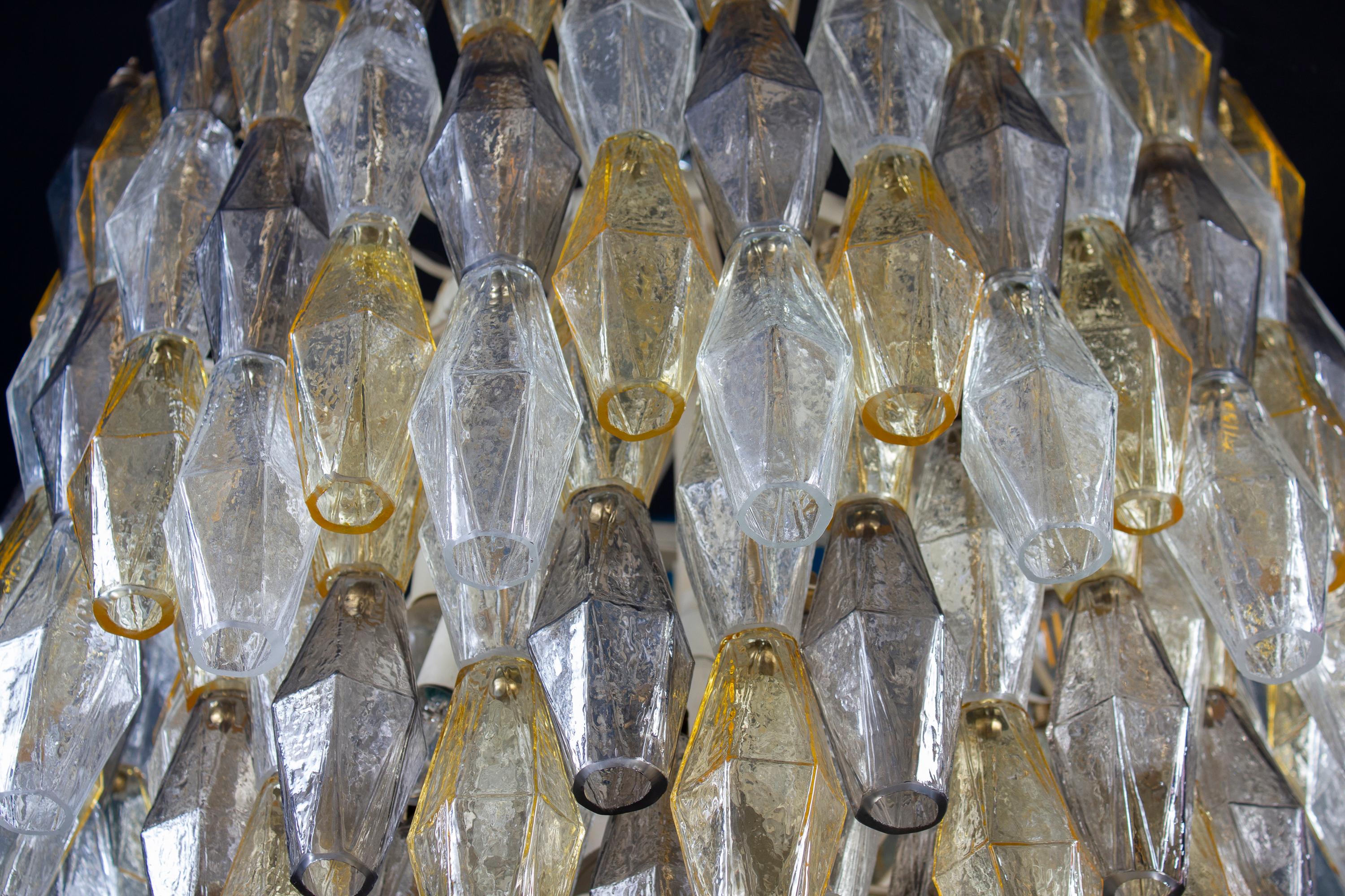Spectacular Mid-Century Grey and Amber Poliedri Chandelier, 1960 For Sale 3