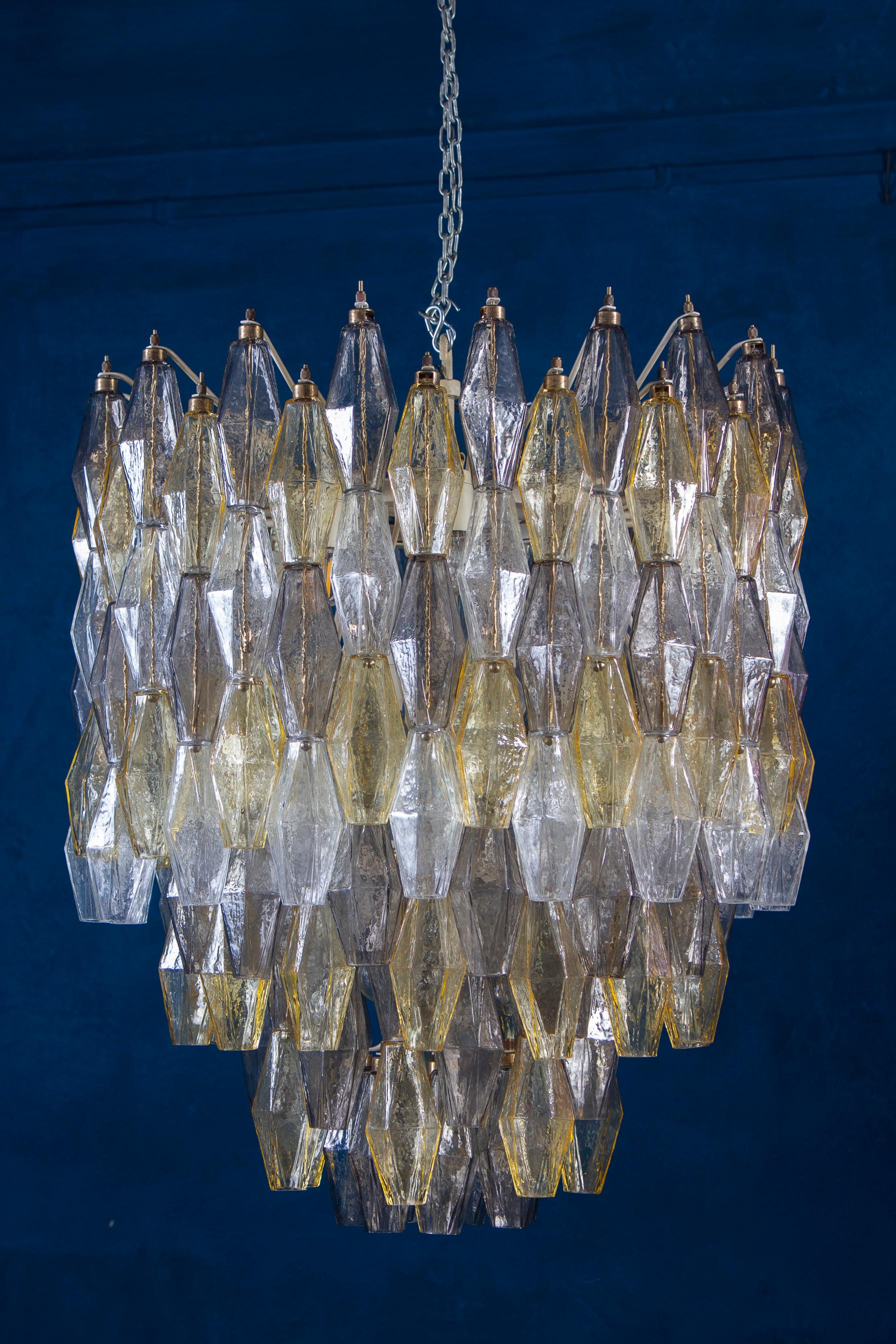 Mid-Century Modern   Spectacular Mid-Century Grey and Amber Poliedri Chandelier, 1960 For Sale
