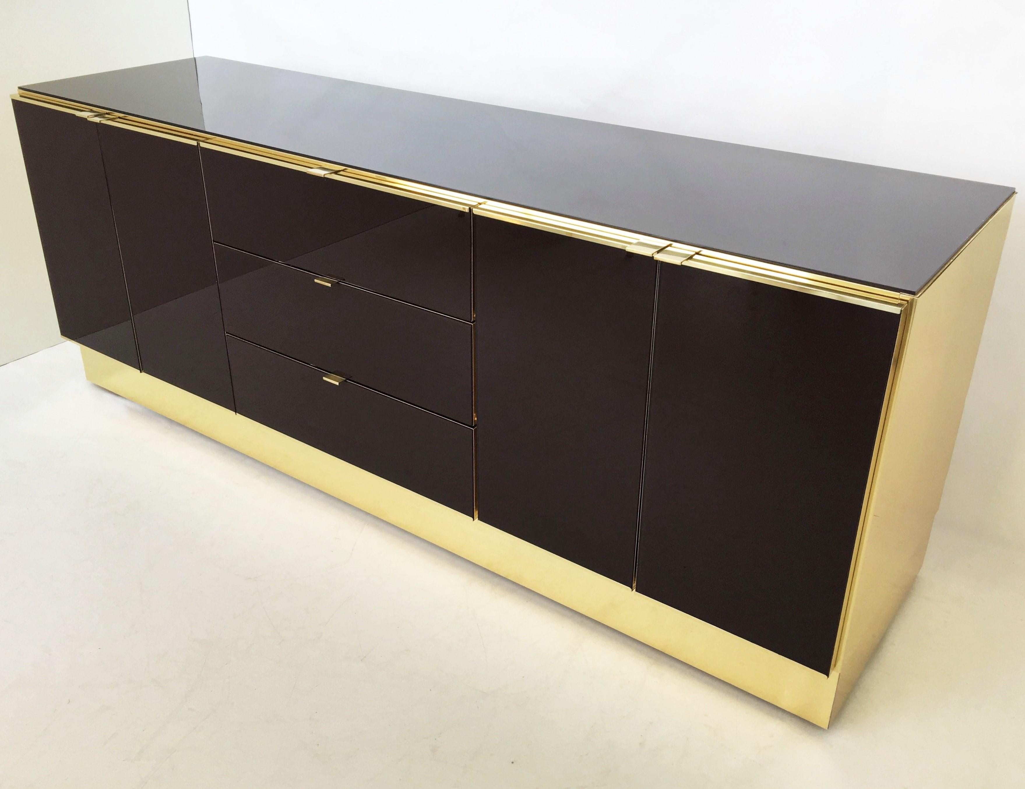 Spectacular Mirrored and Brass Dresser/Credenza by Ello Furniture For Sale 1