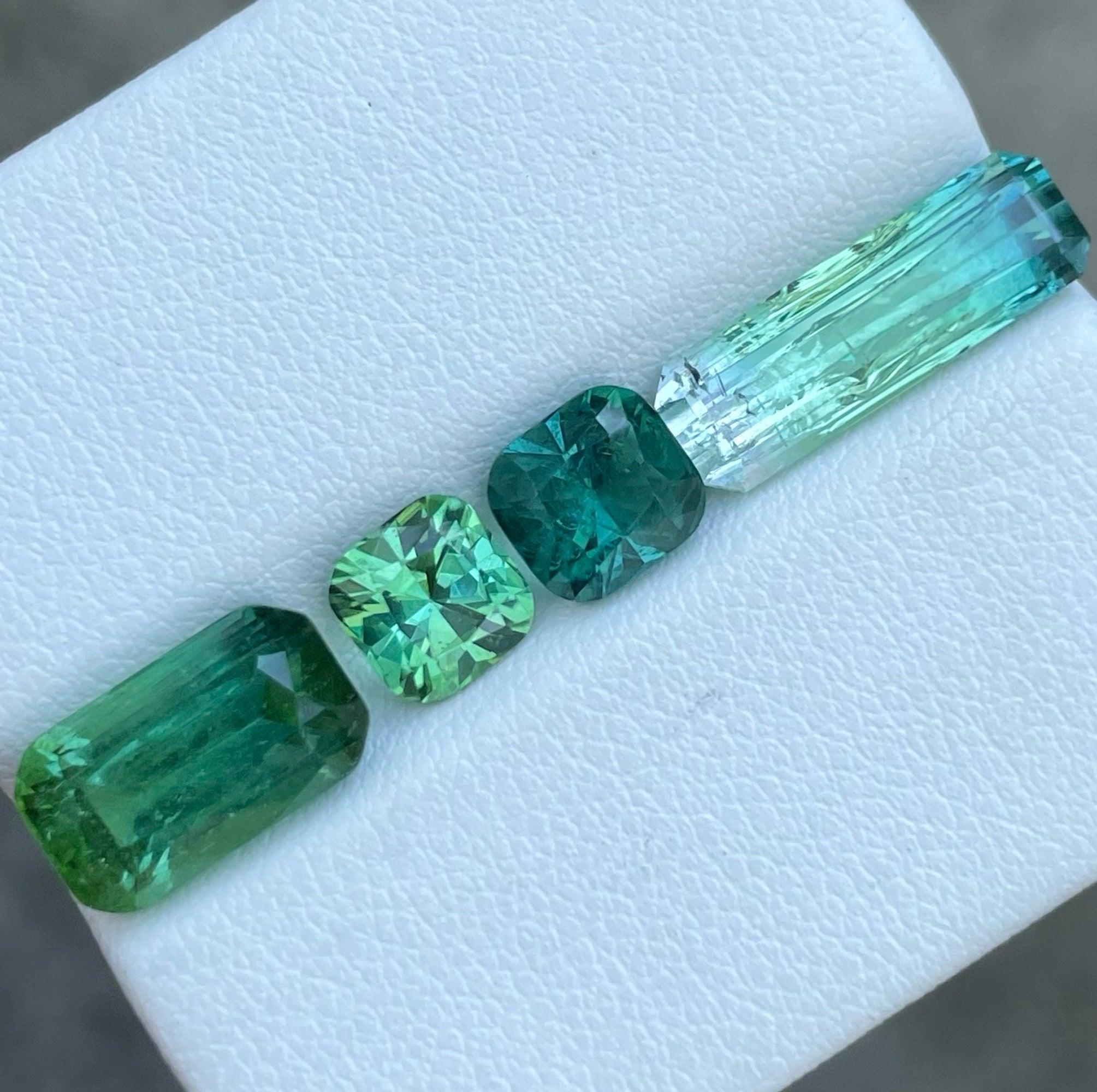 Spectaculaire bague en tourmaline naturelle multicolore de 10,85 carats Neuf - En vente à Bangkok, TH