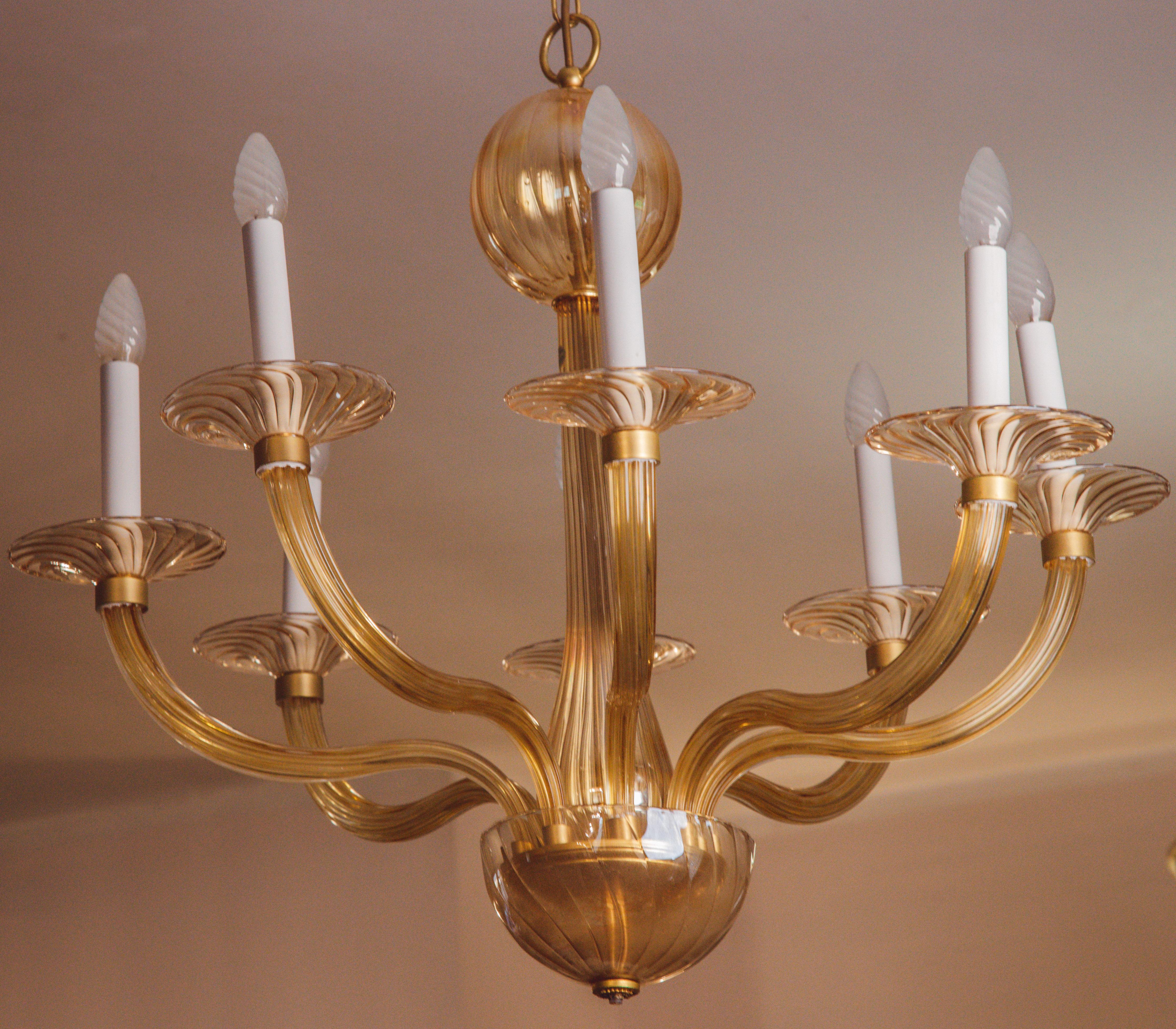 Spectacular Murano Amber 8 arms chandelier, 1970s 6