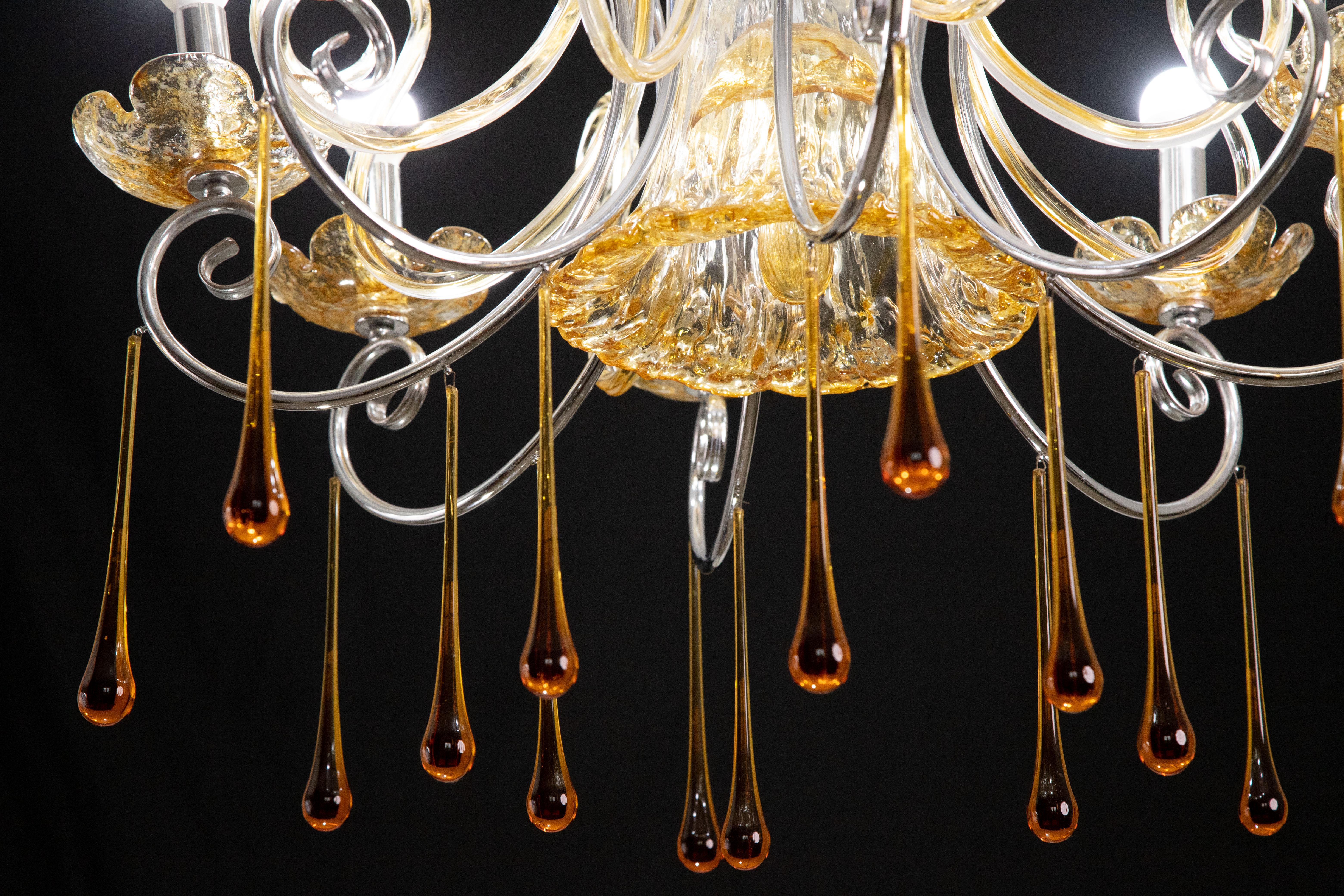 Spectacular Murano Amber Chandelier, 8 Arms, 1980s In Good Condition For Sale In Roma, IT