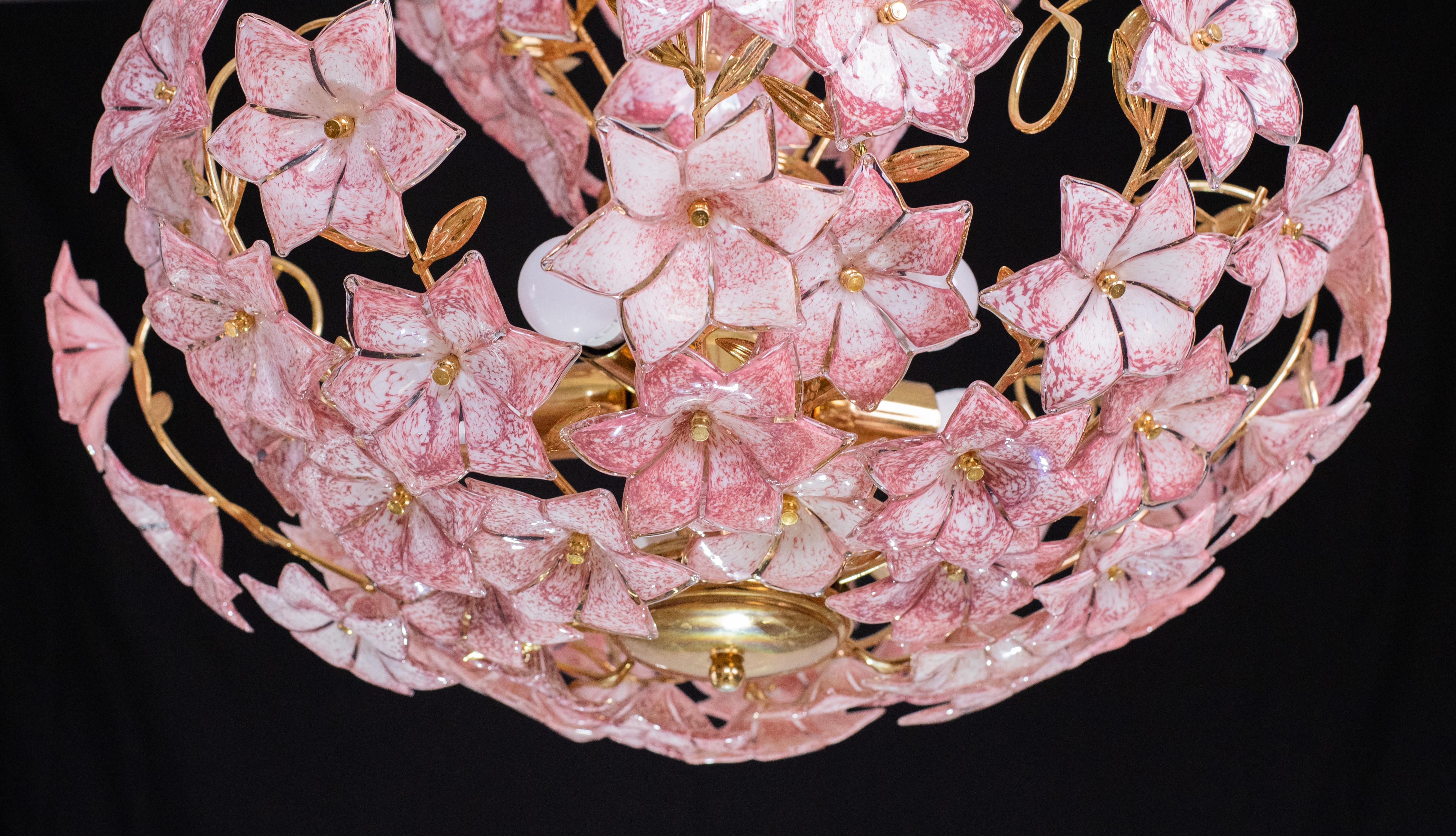 European Spectacular Murano Chandelier Full of Pink Flowers, 1970s For Sale