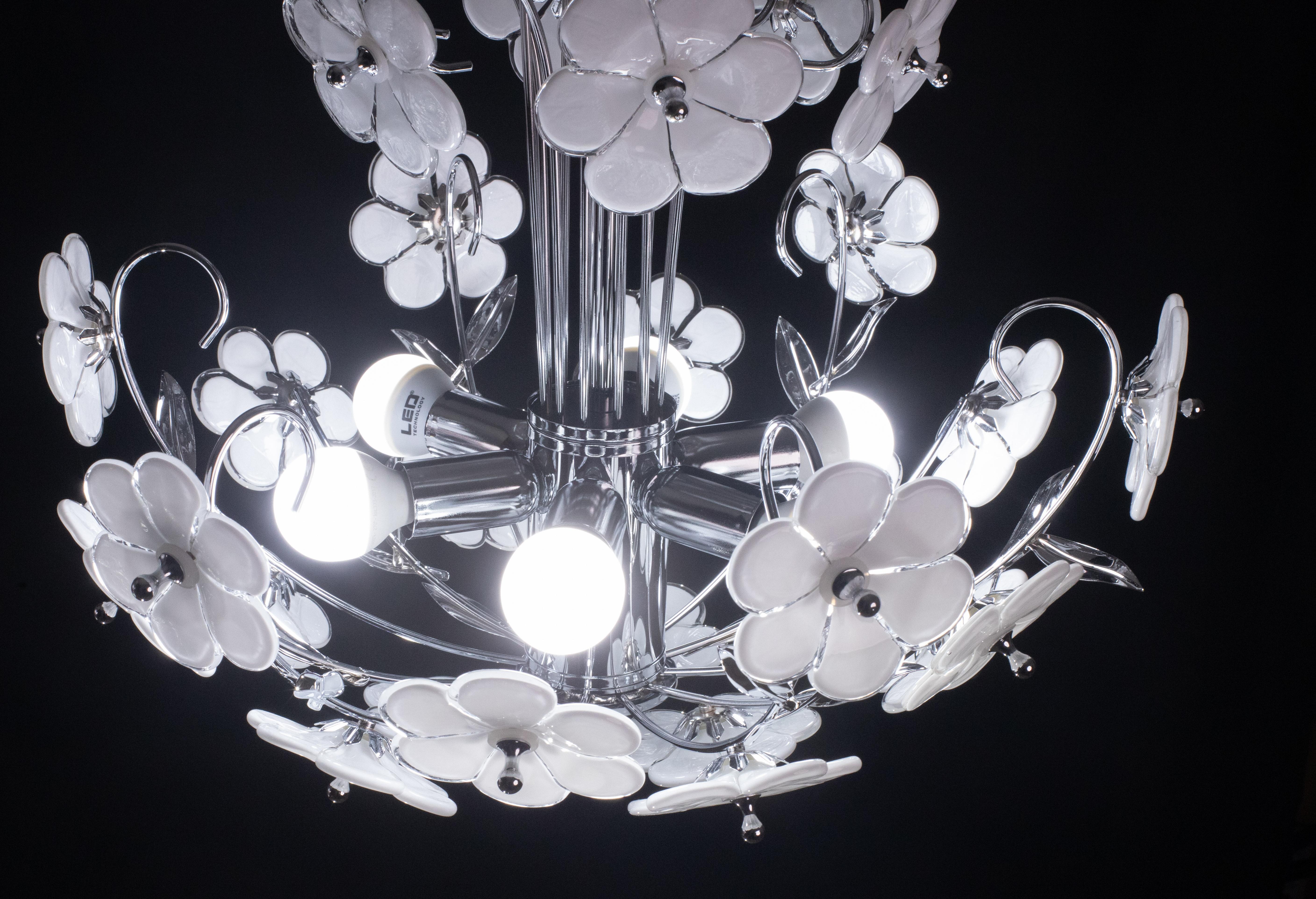 Late 20th Century Spectacular Murano Chandelier Full of White Flowers, new bath silver, 1980s For Sale