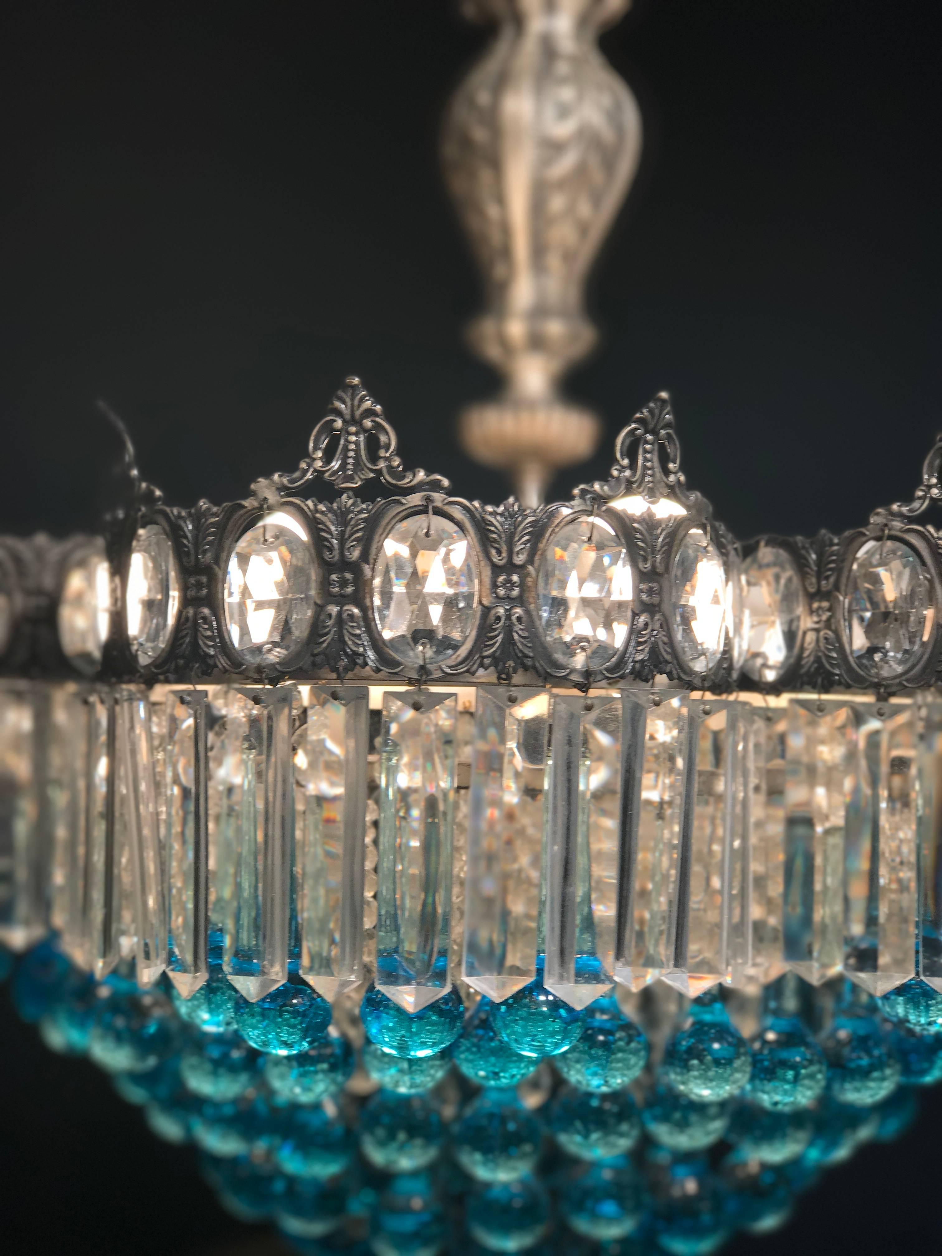 Mid-Century Modern Spectacular Murano Chandelier, Italy, 1960s