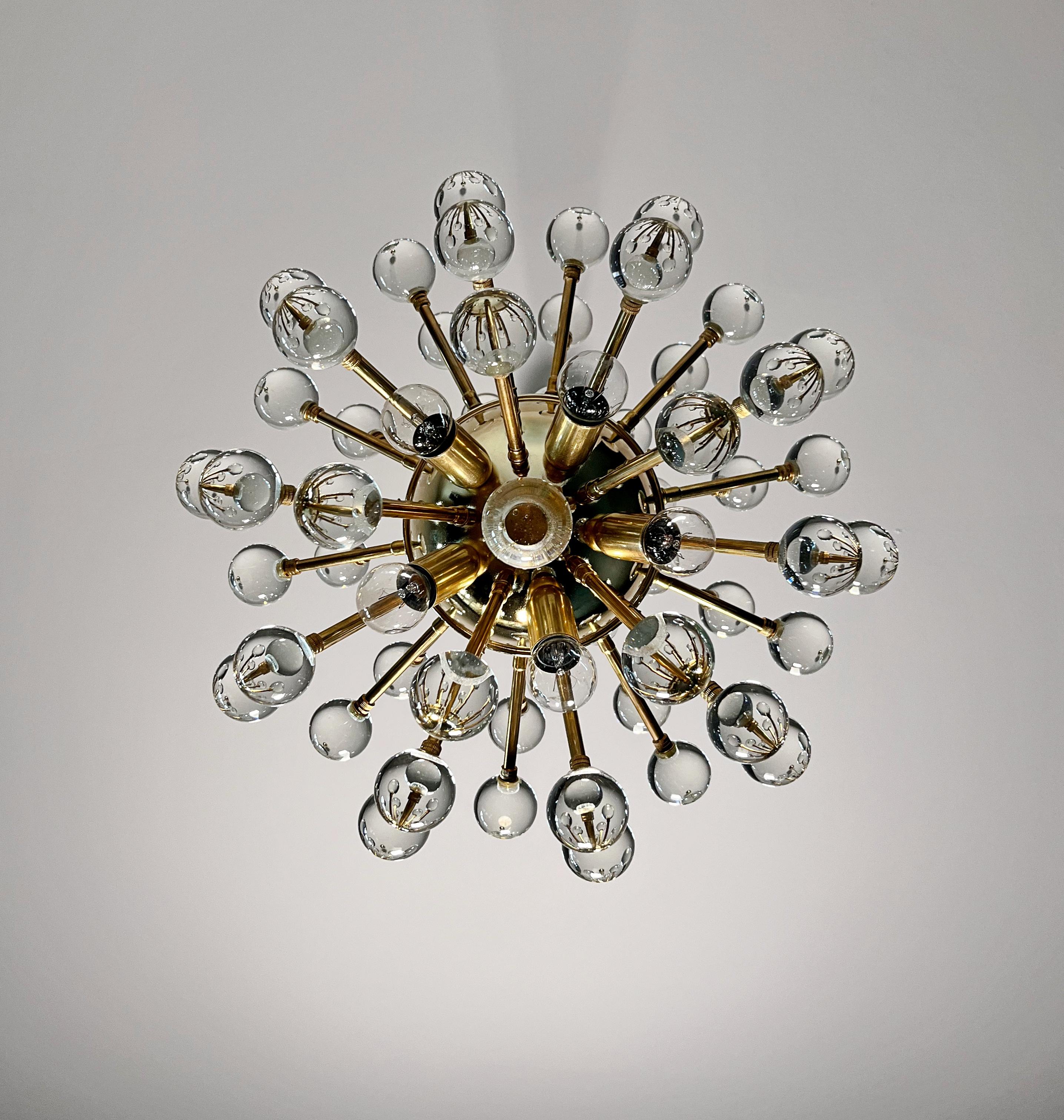 Spectacular Murano clear Glass Sputnik Chandelier - 51 glasses in vendita 2